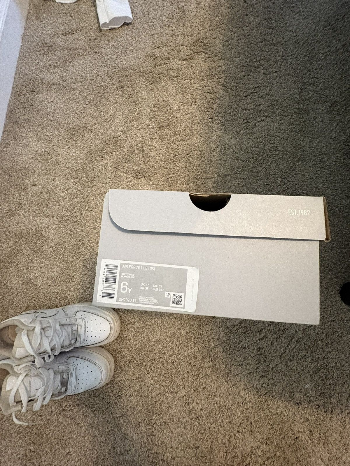 Nike White AF1’s Size US 6 / EU 39 - 5 Thumbnail
