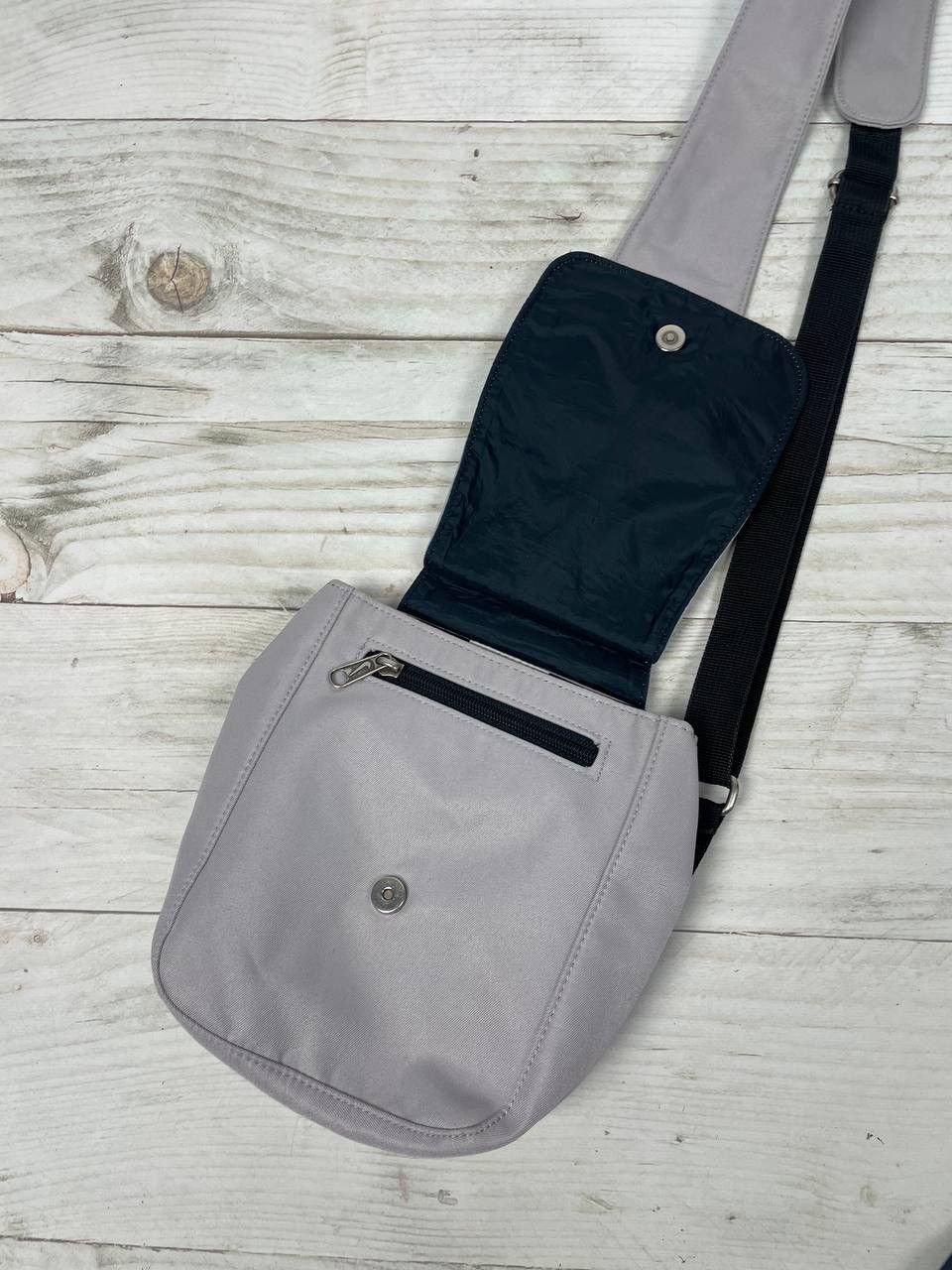 Nike Vintage Nike Sling Bag Crossbody 00s Swoosh Gorpcore Size ONE SIZE - 5 Thumbnail