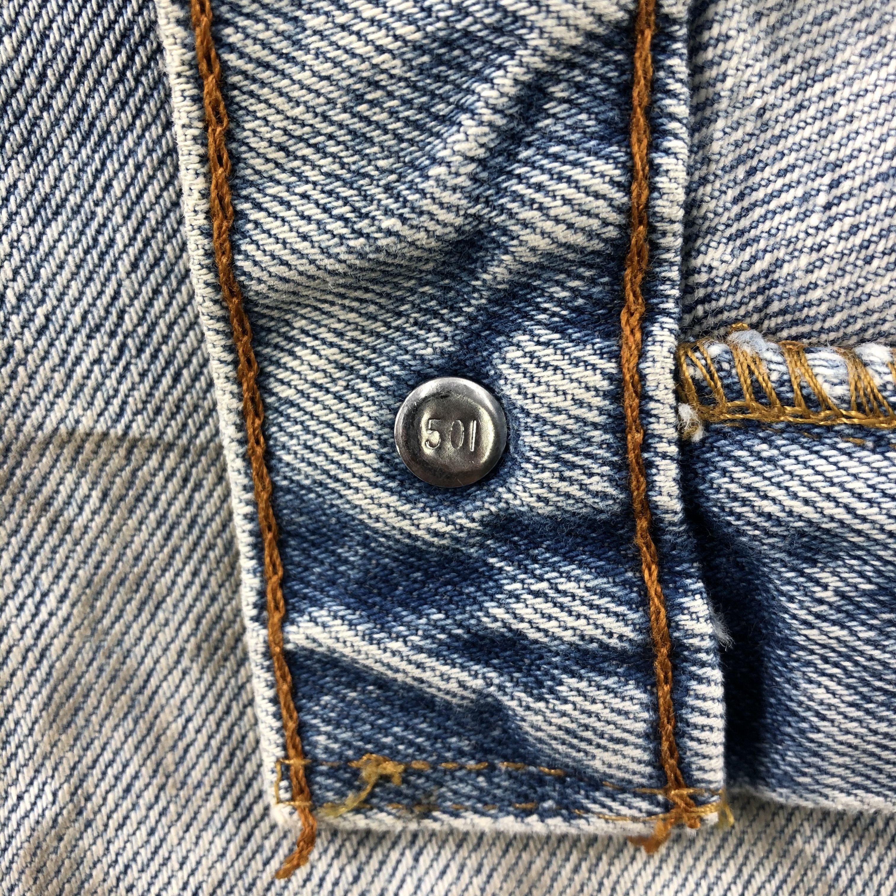 Levi's Vintage 90s Levis 505 Jeans Distress Denim KJ560 Size US 33 - 9 Thumbnail