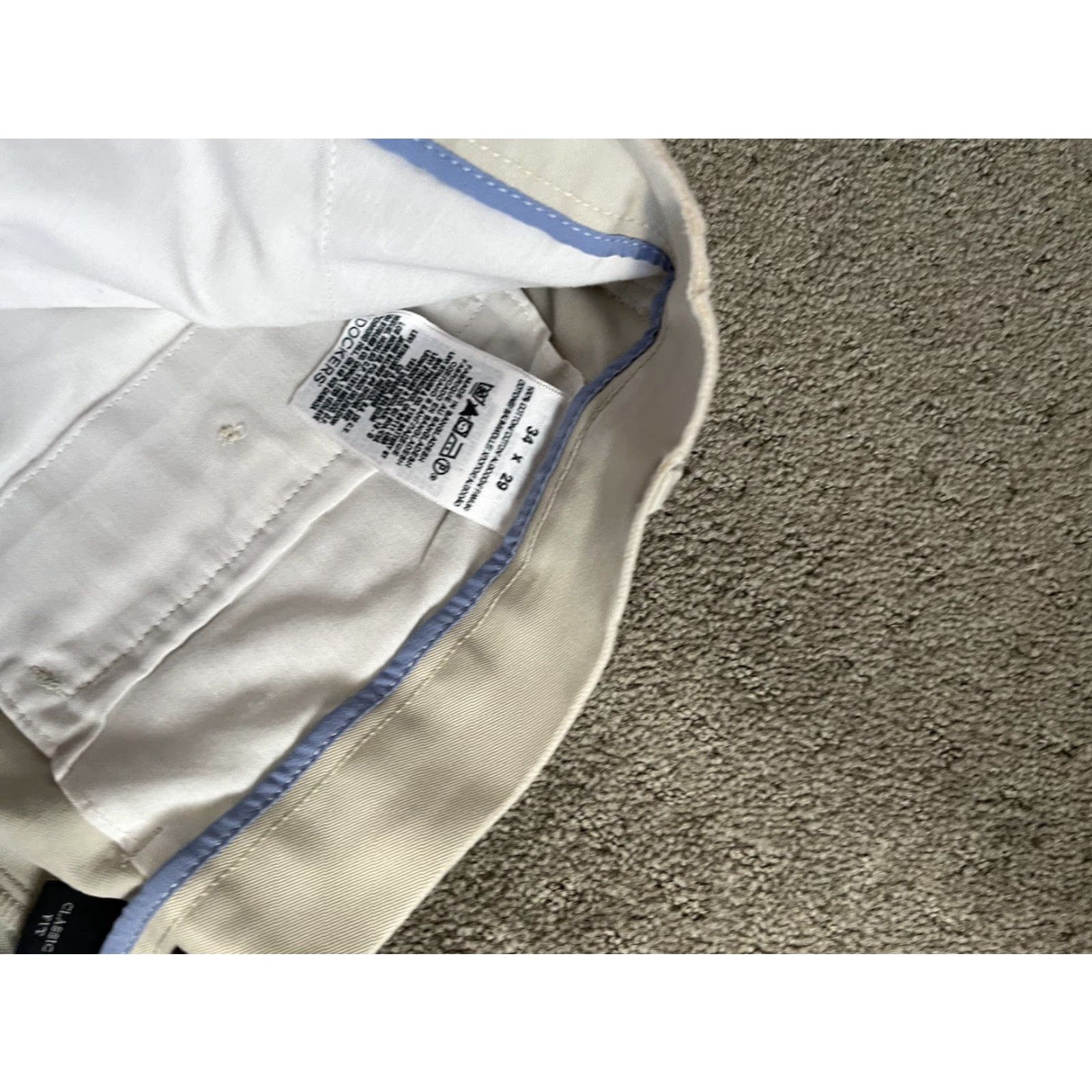 Dockers DOCKERS Mens 34x29 Chino Dress Pants Classic Fit Beige Ivory 90s Vintage Army Apple Pattern Solid Pleated Front Zip Pants Mens Size US 34 / EU 50 - 6 Thumbnail