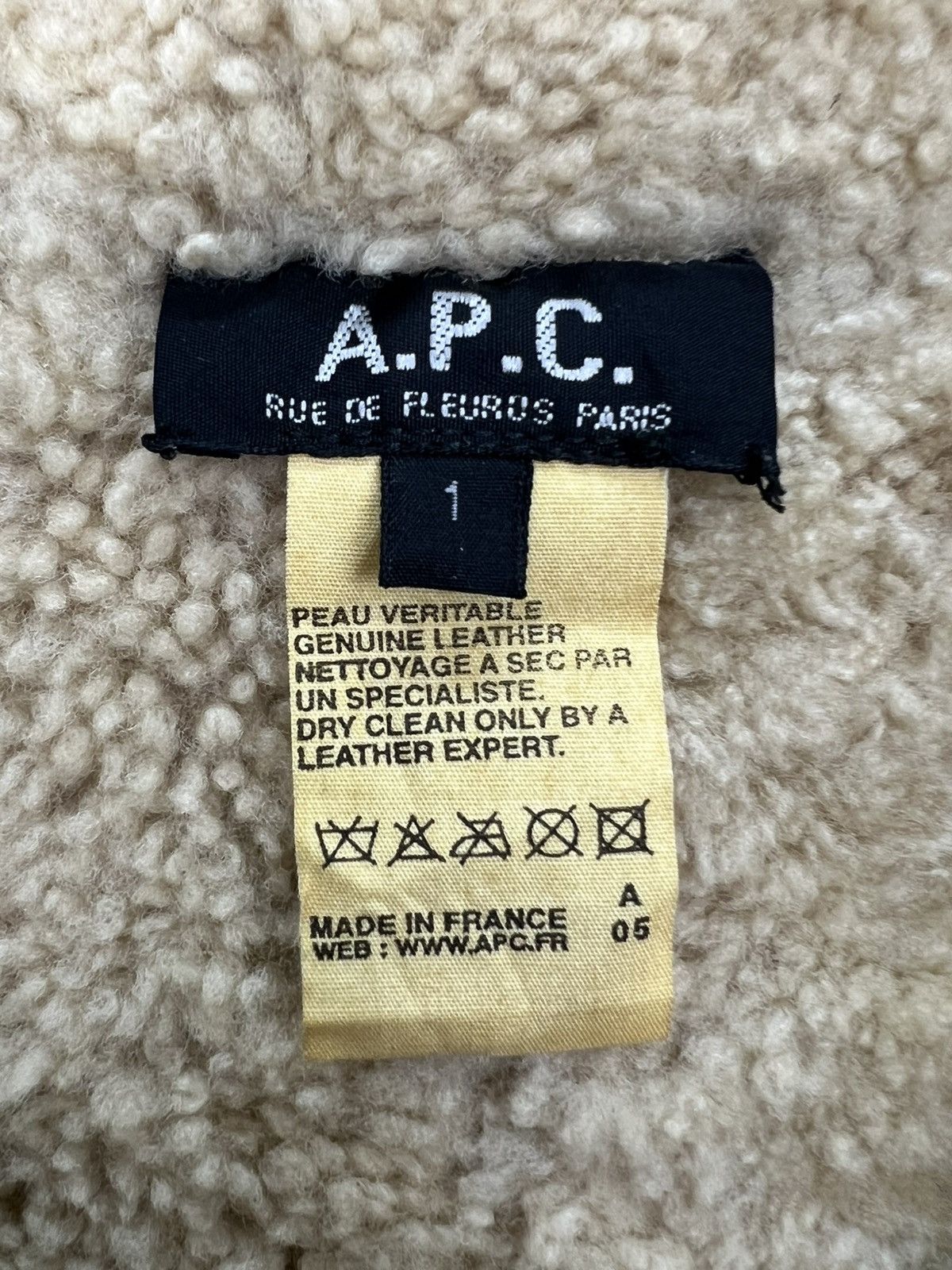 A.P.C. A.P.C. Rue De Fleurus Paris Dirty Shearling Jacket Size US S / EU 44-46 / 1 - 8 Thumbnail