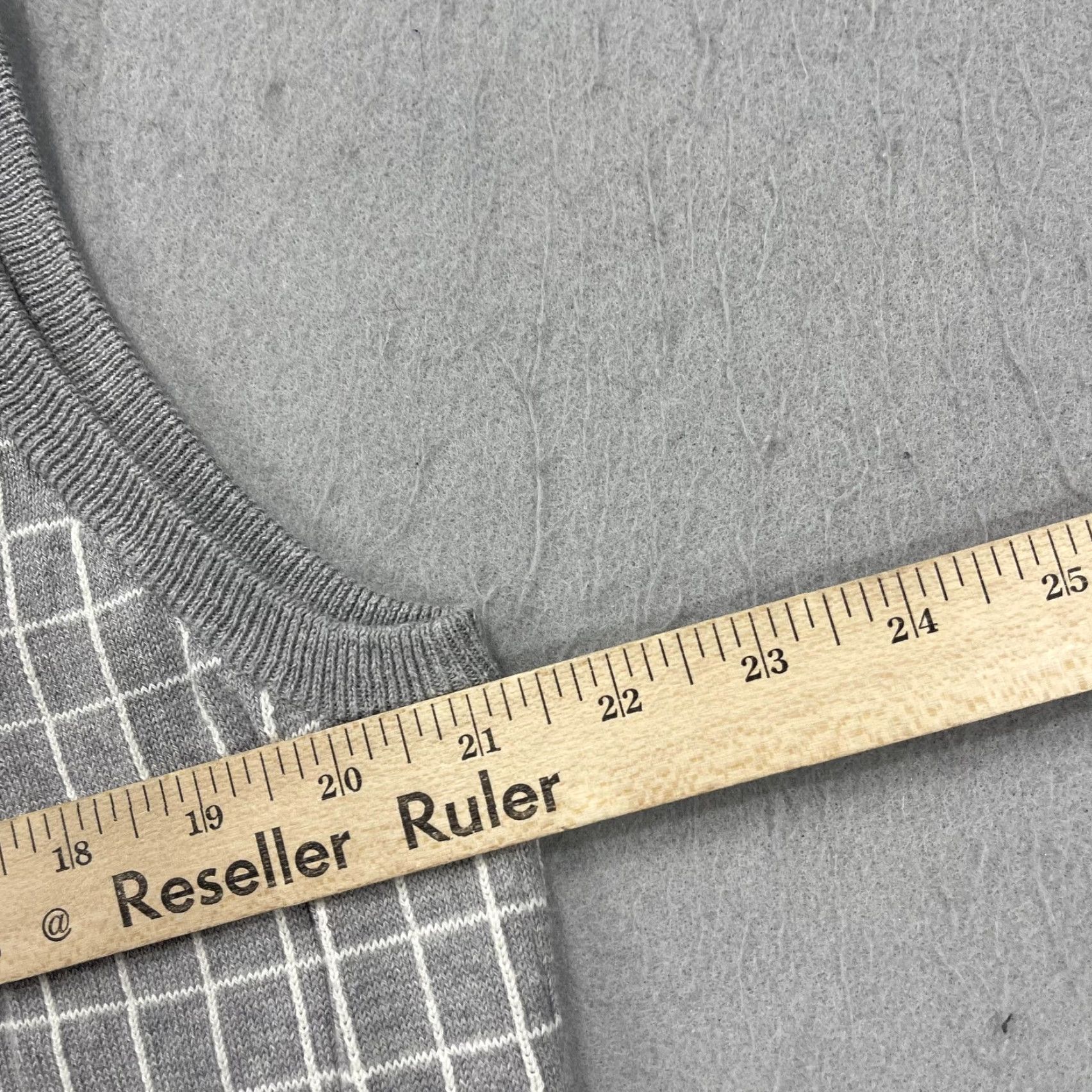 Polo Ralph Lauren VINTAGE Polo Ralph Lauren Golf Sweater Vest Mens Large Gray Check Knit V-Neck Cashmere Cotton Size US L / EU 52-54 / 3 - 6 Thumbnail