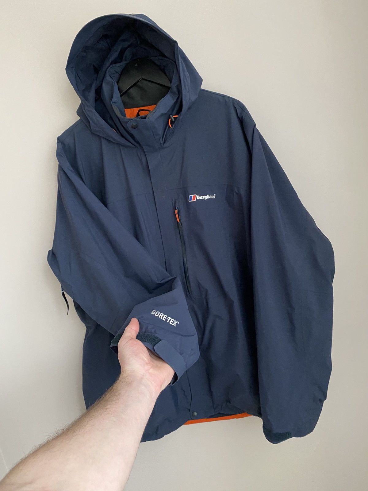 Berghaus Berghaus Gore-Tex men's windbreaker jacket Size US XXL / EU 58 / 5 - 2 Thumbnail