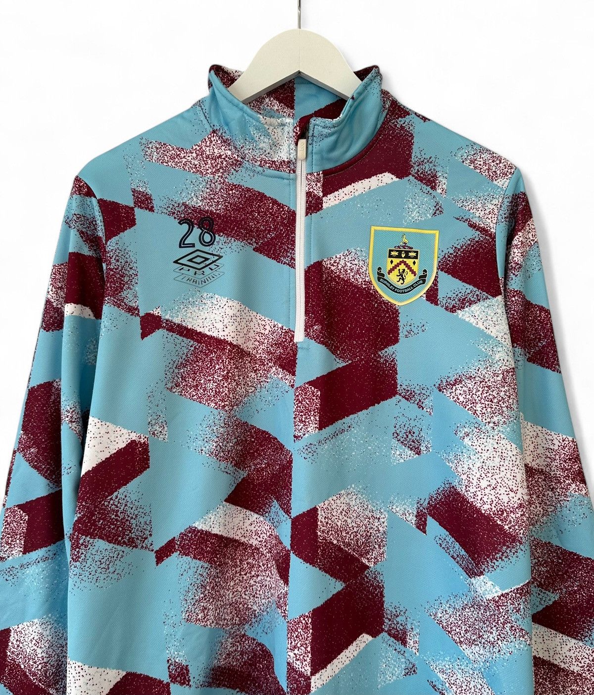 Umbro Burnley England Player Issue #28 Umbro Jacket Men's Size L Size US L / EU 52-54 / 3 - 3 Thumbnail