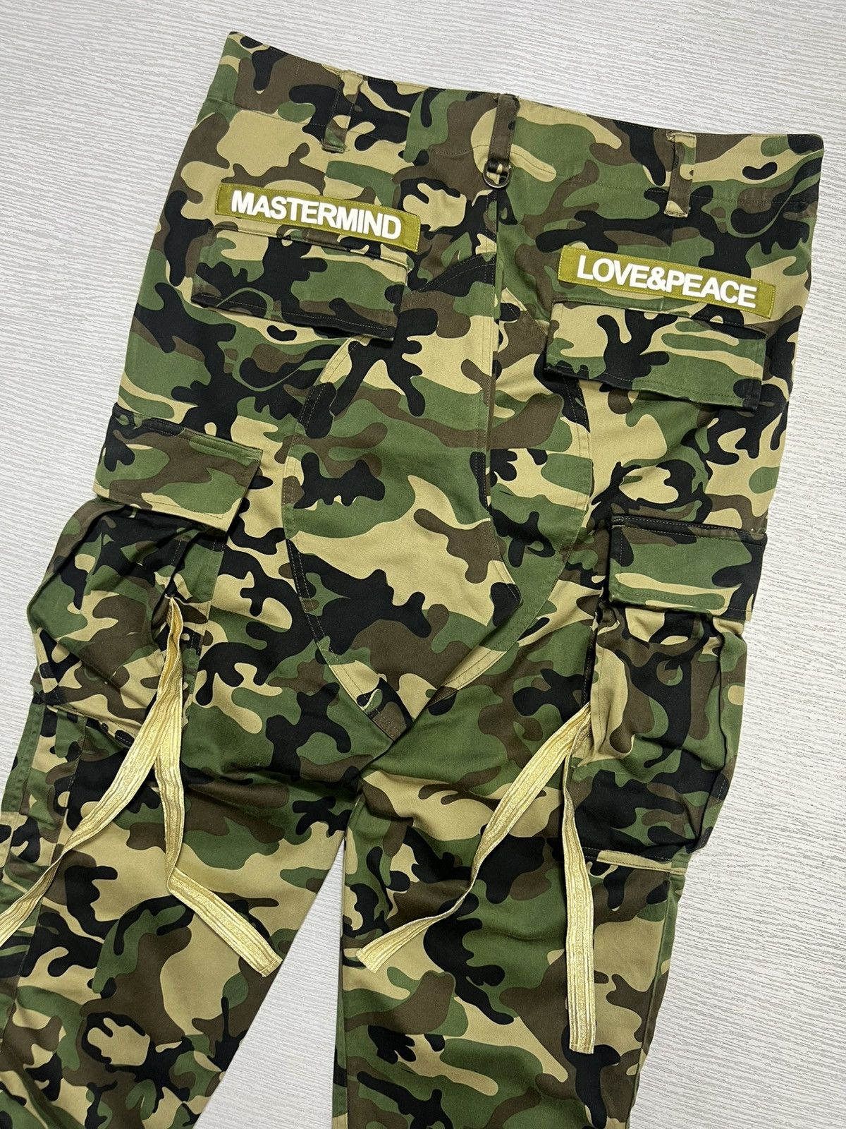 Mastermind Japan Mastermind Japan - Skull Print Camouflaged Cargo Pants Size US 34 / EU 50 - 10 Thumbnail