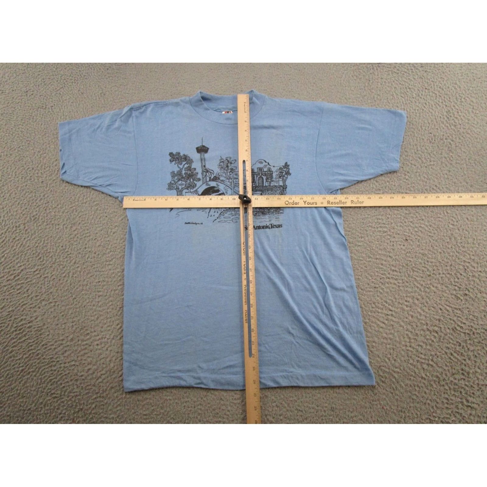 Timex Vintage Imex Desert Graphic Tee T-Shirt Desert 80s San Antonio Texas Blue Cotton Knit Crew Neck Short Sleeve XL Men Shirts 80s Mens Size US XL / EU 56 / 4 - 5 Thumbnail