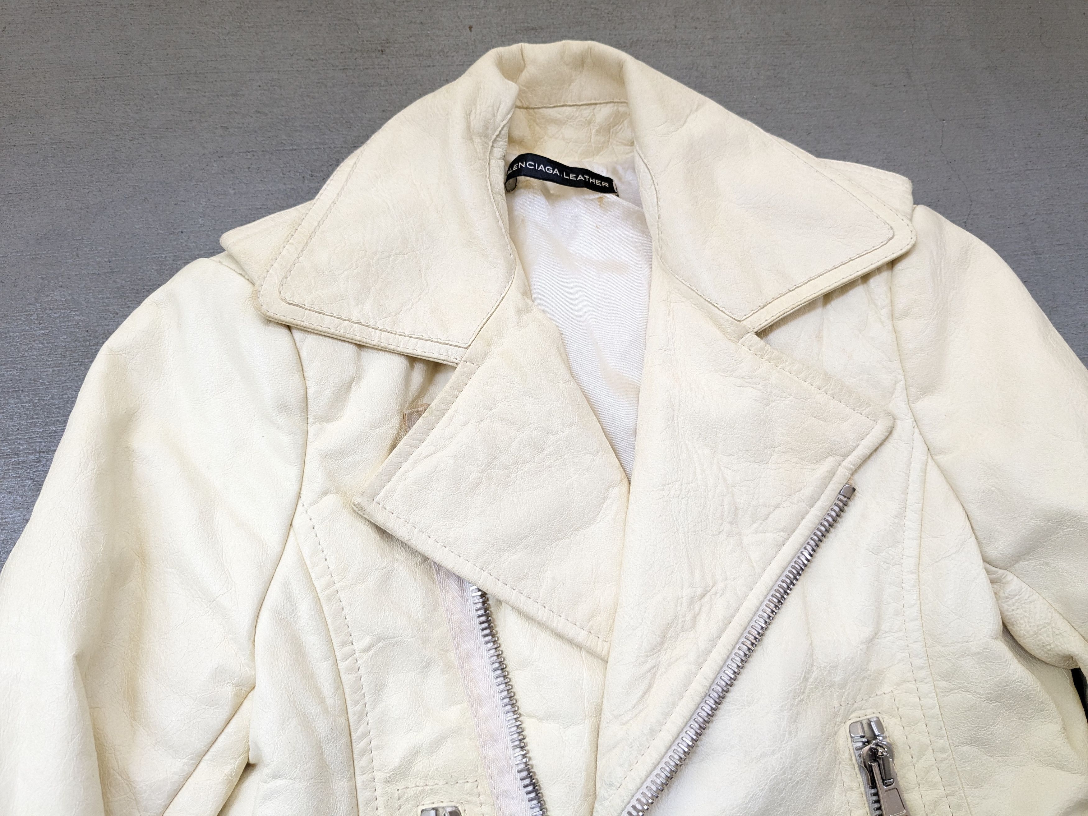 Balenciaga Women's Balenciaga Leather Moto Jacket White 38 Lambskin Size XS / US 0-2 / IT 36-38 - 3 Thumbnail