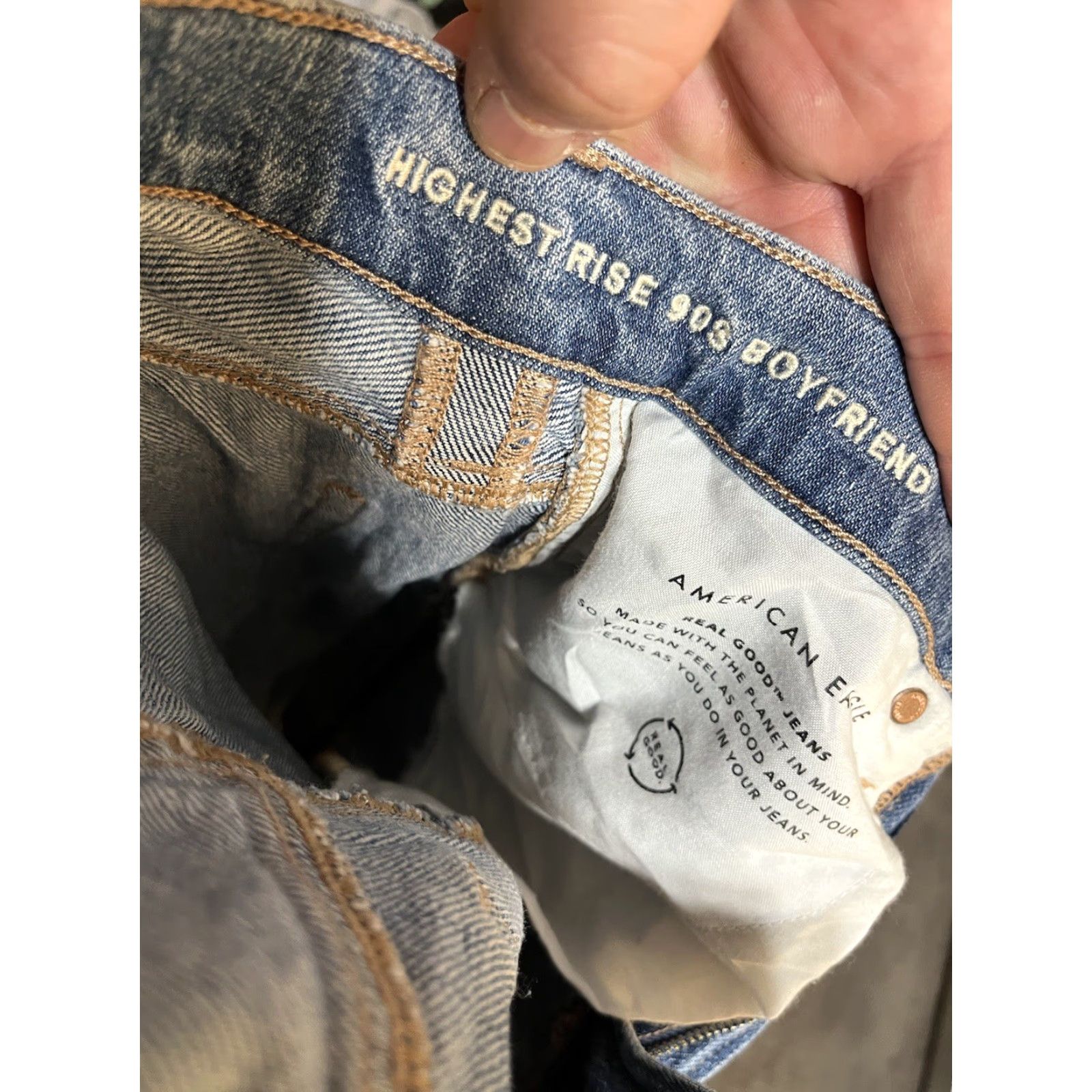 American Eagle Outfitters American Eagle Jeans Women Size 2 Destroyed Highest Rise Boyfriend 90s Blue Size 26" / US 2 / IT 38 - 5 Thumbnail
