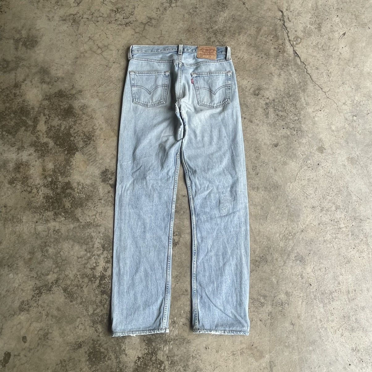 Levi's Vintage Clothing 🔥Vintage Levis 501 Stoned Washed Ripped Distress Denim Jeans Size US 31 - 4 Thumbnail