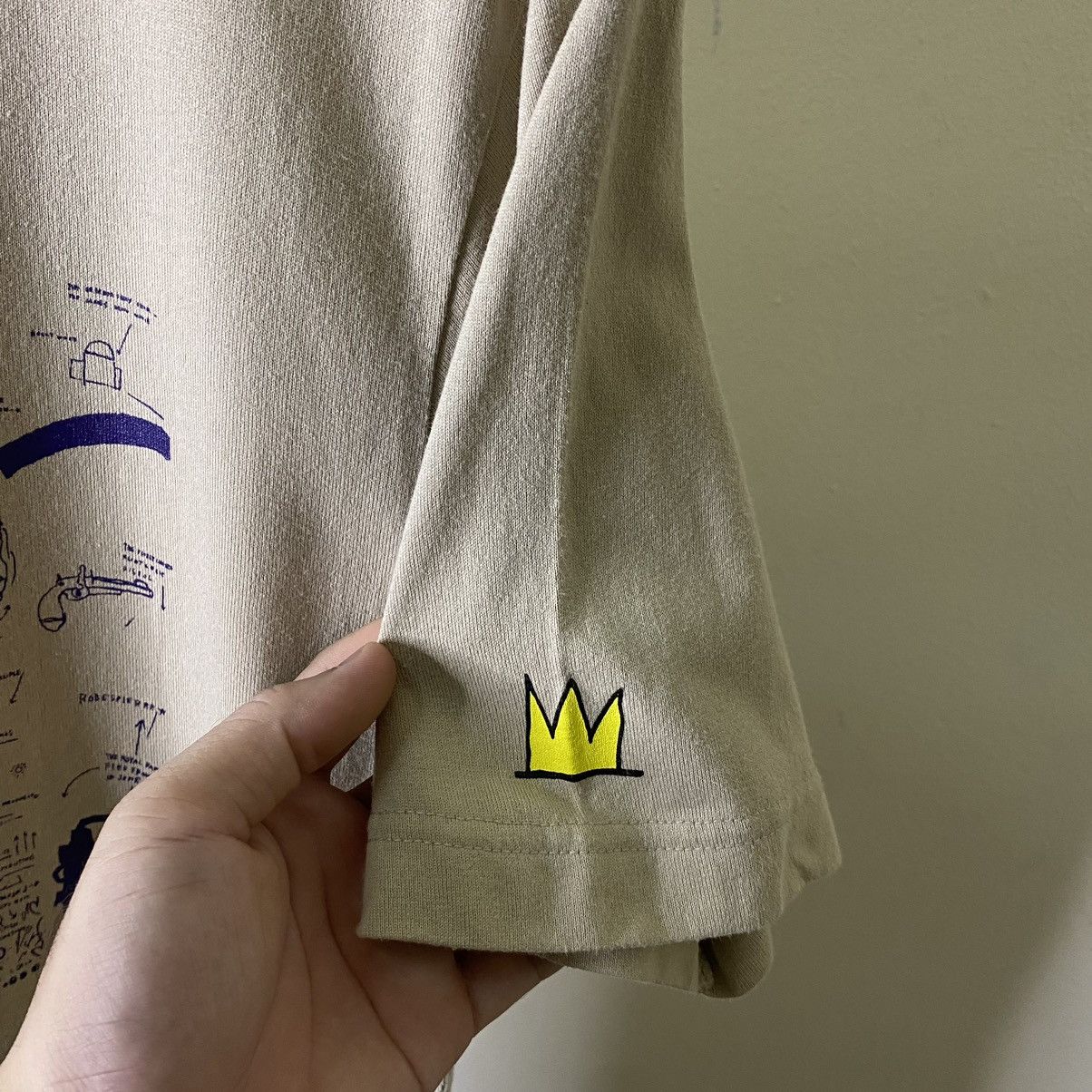 Jean-Michel Basquiat × Vintage Vintage 2000s JMB Art x Uniqlo Collaboration Tee Size US S / EU 44-46 / 1 - 3 Thumbnail