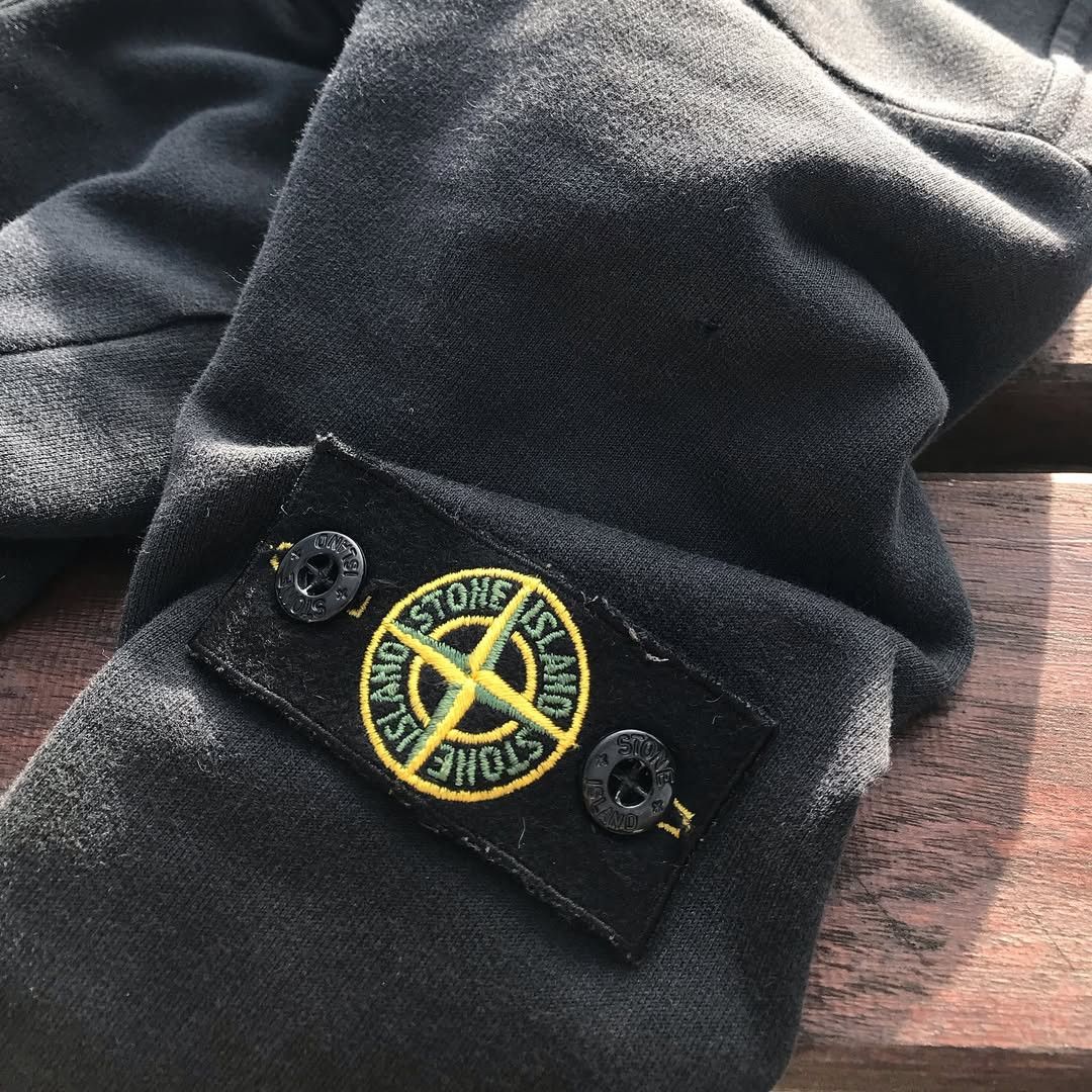 Massimo Osti × Stone Island Stone Island Black Hoodie Sweatshirt Jumper jacket patches Size US M / EU 48-50 / 2 - 15 Thumbnail