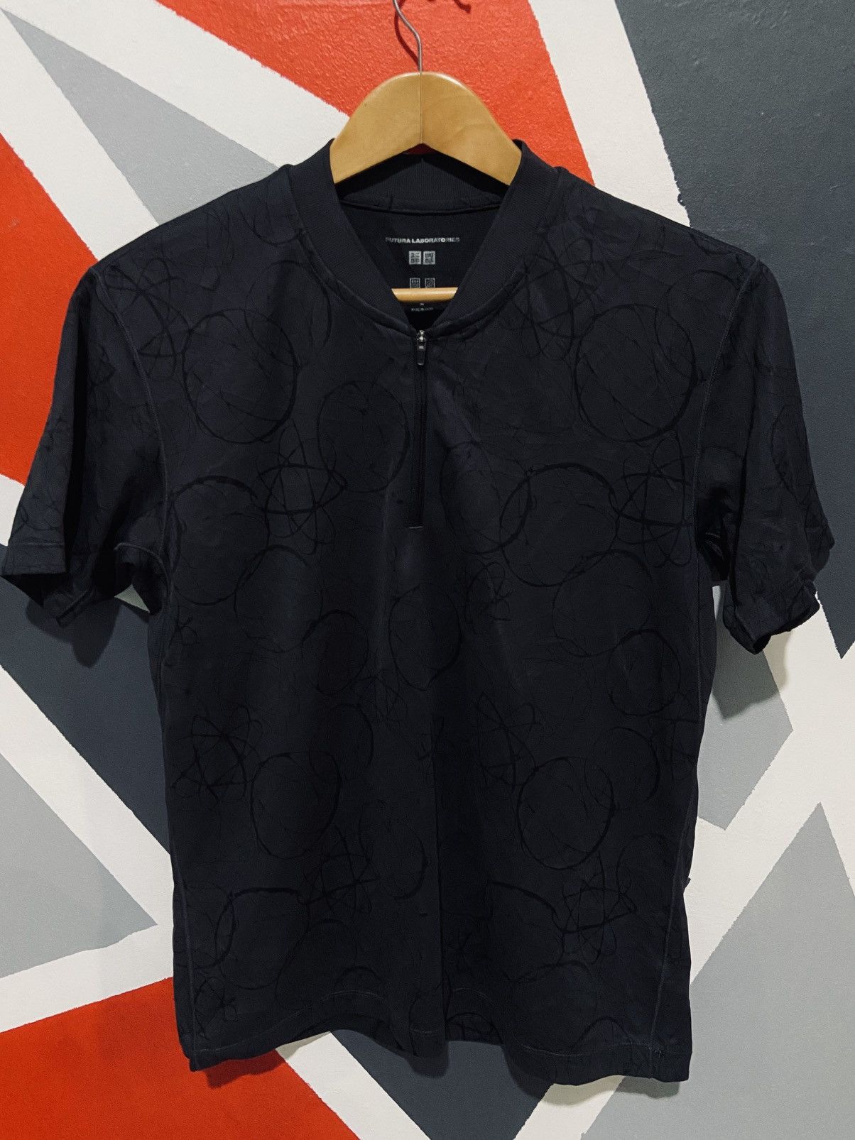 Futura × Uniqlo Futura X Uniqlo Half Zip Tee Size US M / EU 48-50 / 2 - 1 Thumbnail