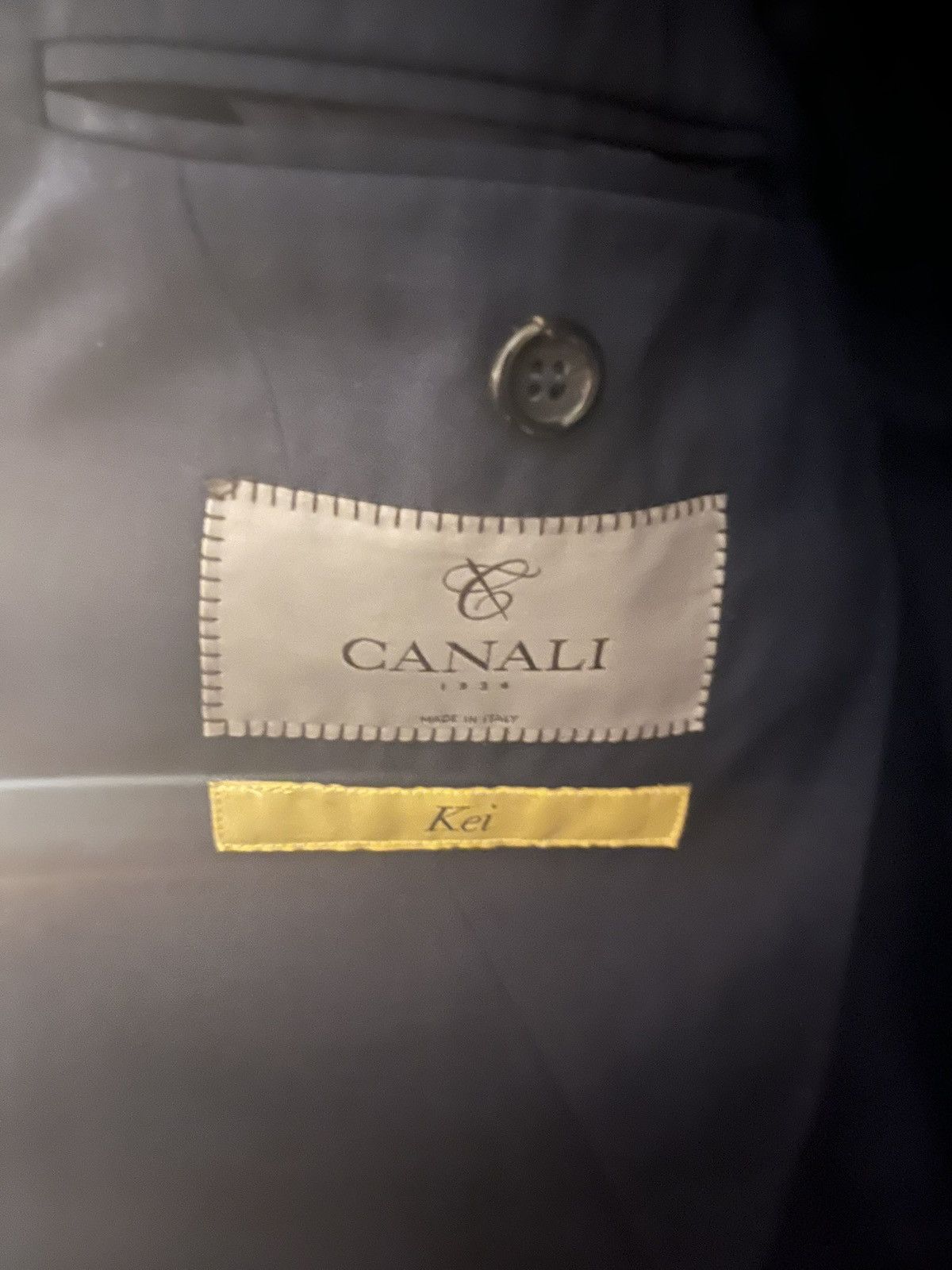 Canali Canali new season navy suit uk 36r/30w Size 36R - 4 Thumbnail
