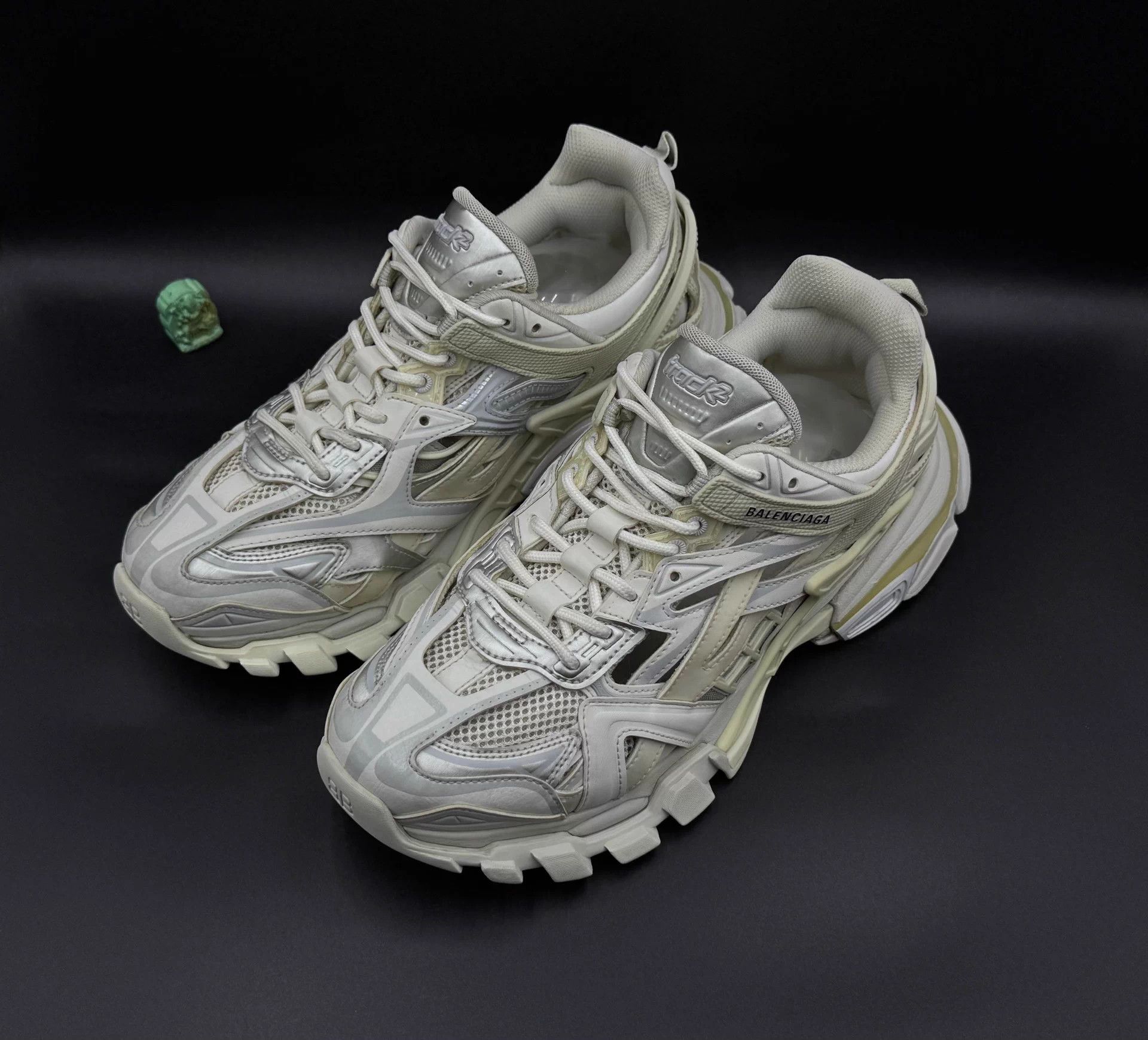 Balenciaga Balenciaga Track 2.0 white round lace-up low-top men's Size US 9 / EU 42 - 1 Thumbnail