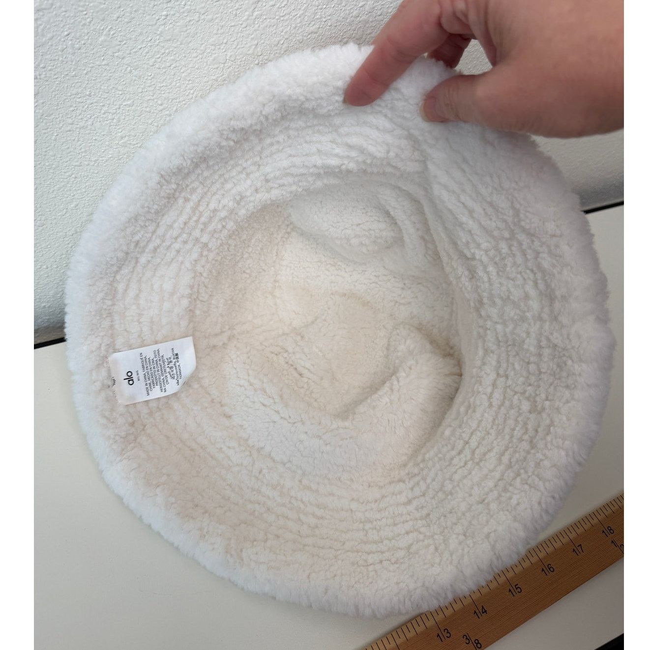 Alo Alo Yoga Ivory Winterfun Bucket Hat Women M/L Size ONE SIZE - 7 Thumbnail