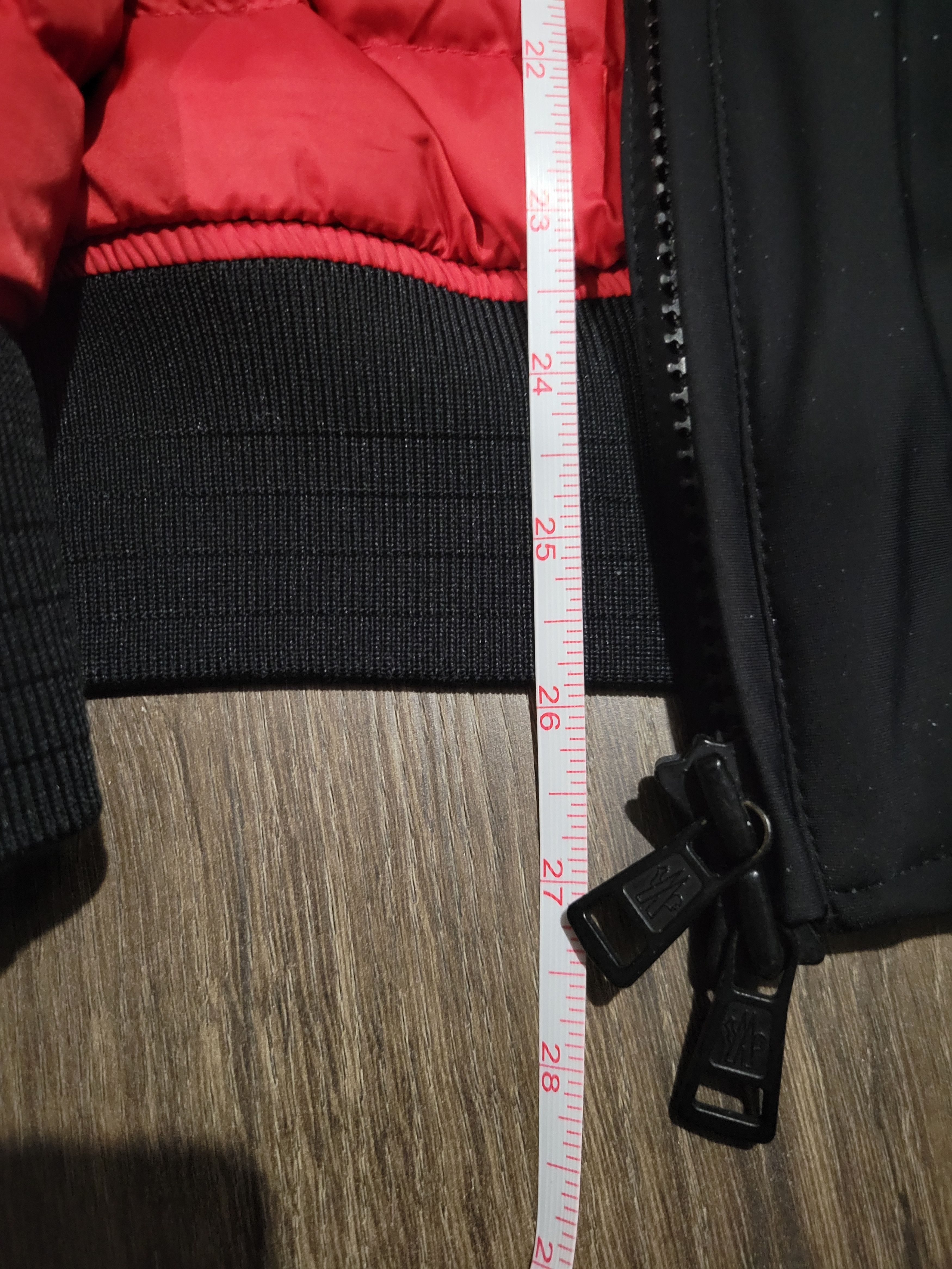 Moncler Derva Giubbotto (2018, Red Lining) Size US L / EU 52-54 / 3 - 23 Thumbnail