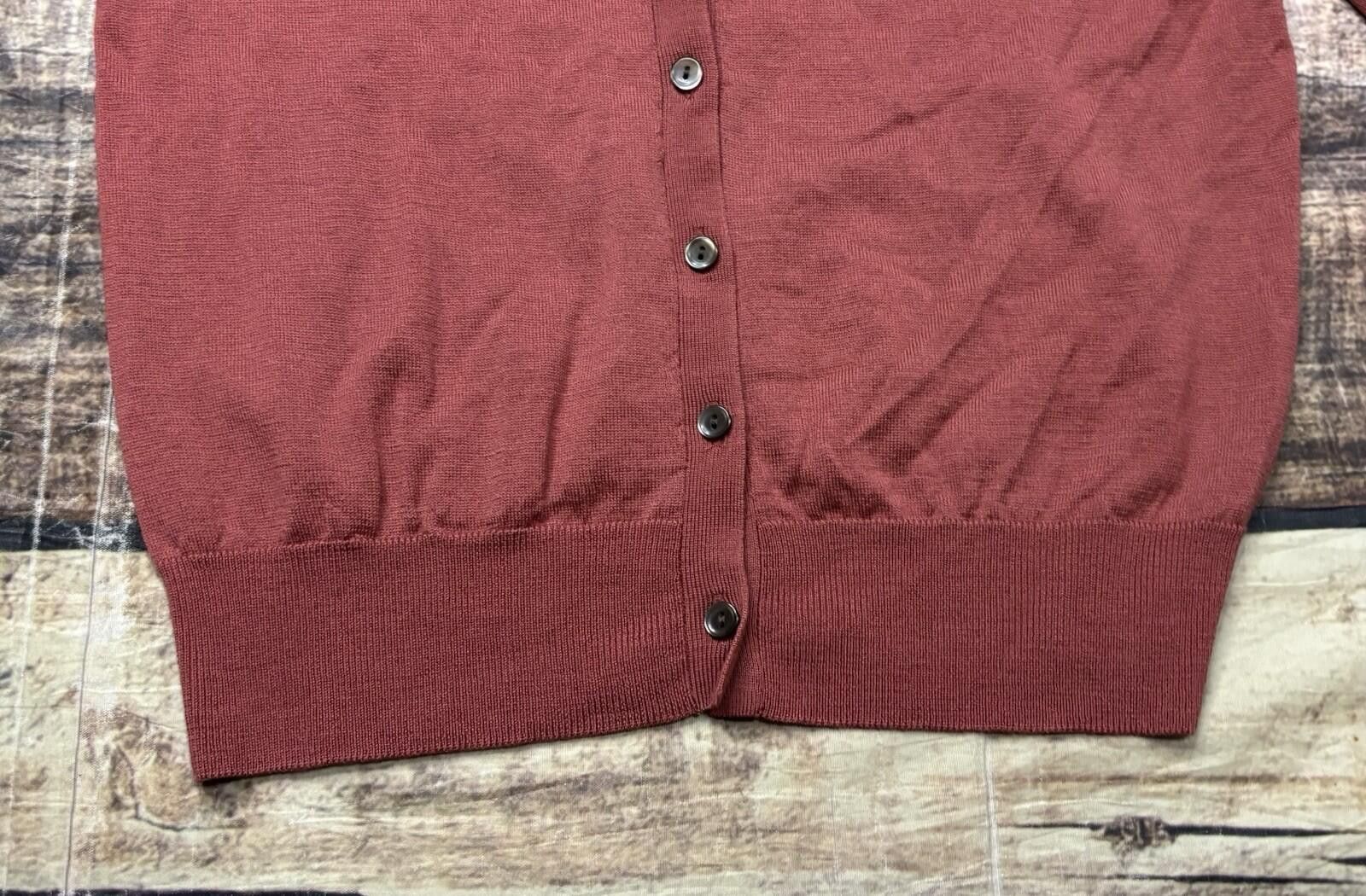 Uniqlo Uniqlo Cardigan Sweater Womens Small Pure New Wool Button Size S / US 4 / IT 40 - 7 Thumbnail