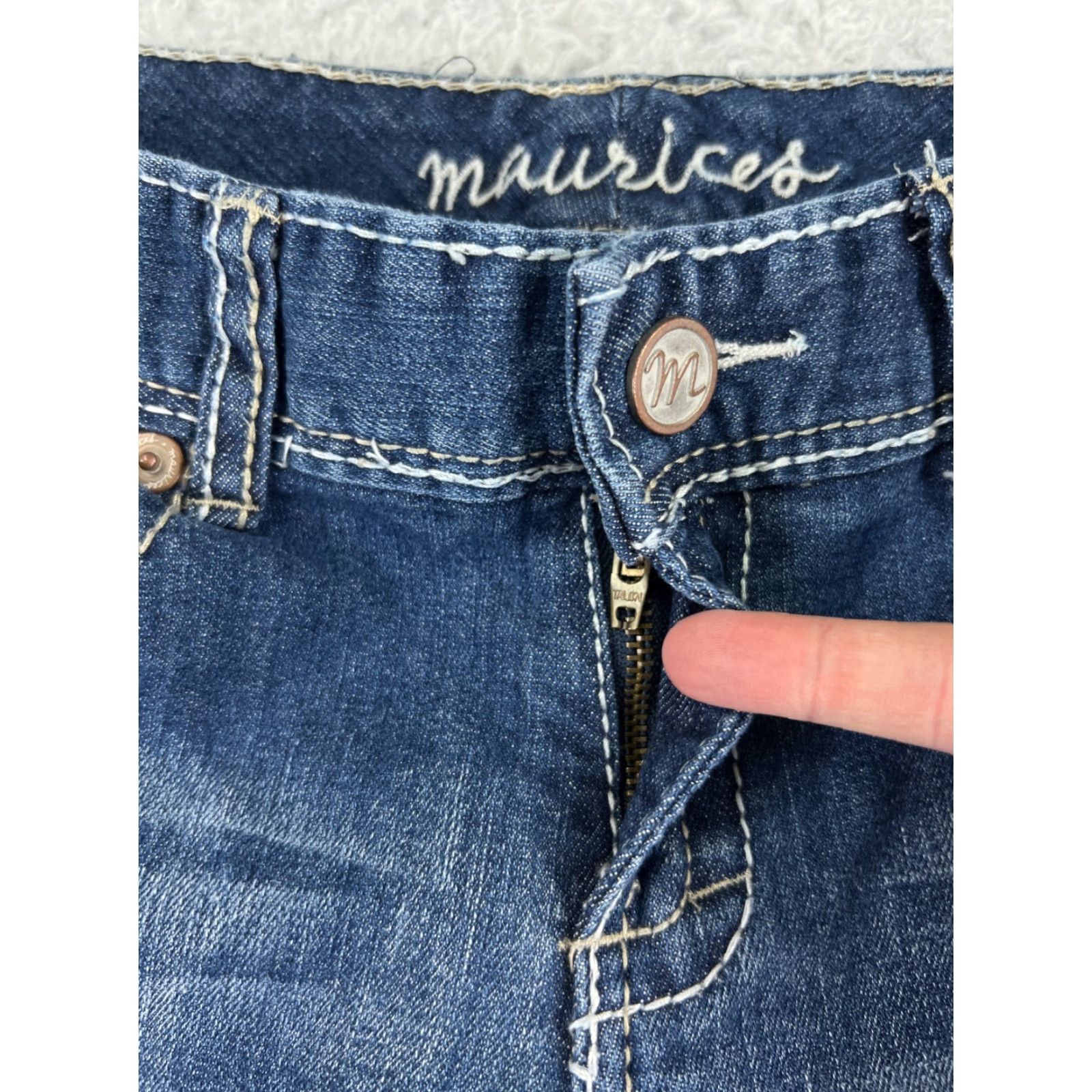Vintage Maurices Jeans Womens 9 Blue Denim Mid Rise Bootcut Western Embroidered Shirt? Size 30" / US 8 / IT 44 - 5 Thumbnail