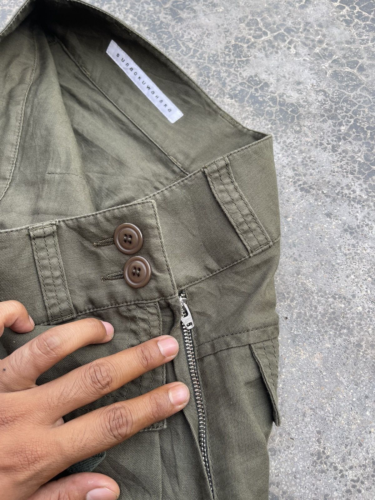 Issey Miyake × Sunao Kuwahara SunaoKuwahara Issey Miyake MultiPocket Utilities mini skirt Size 29" - 8 Thumbnail