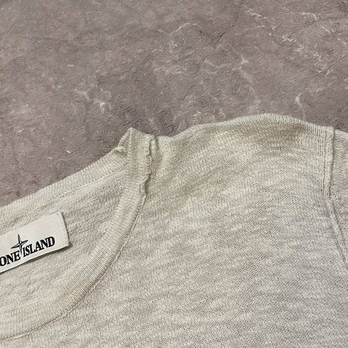 Vintage STONE ISLAND SWEATER WHITE WITH PATCH Size US S / EU 44-46 / 1 - 3 Thumbnail