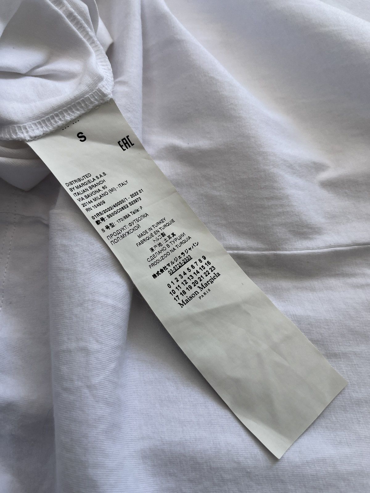 Maison Margiela Classic Plain Crewneck T-Shirt Size US S / EU 44-46 / 1 - 8 Thumbnail