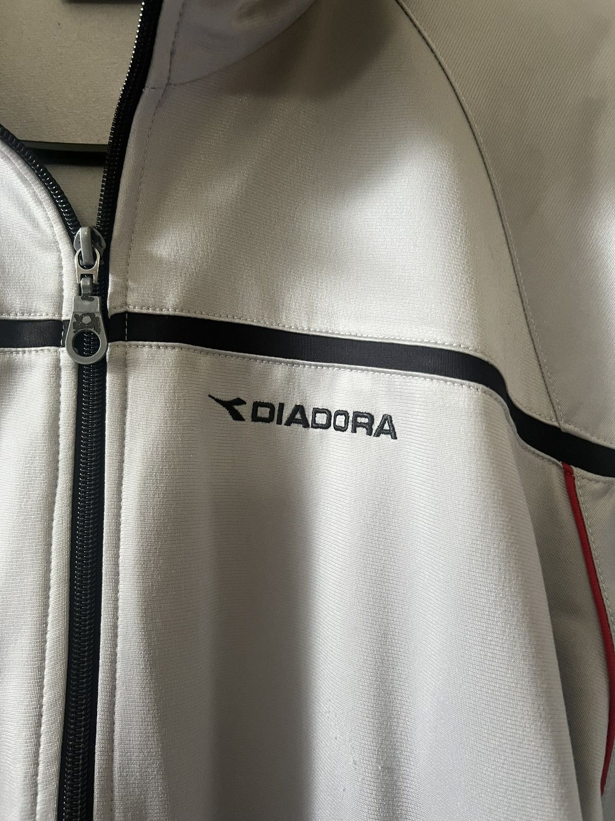 Diadora × Vintage Vintage Diadora Silver Track Jacket Size US M / EU 48-50 / 2 - 3 Thumbnail