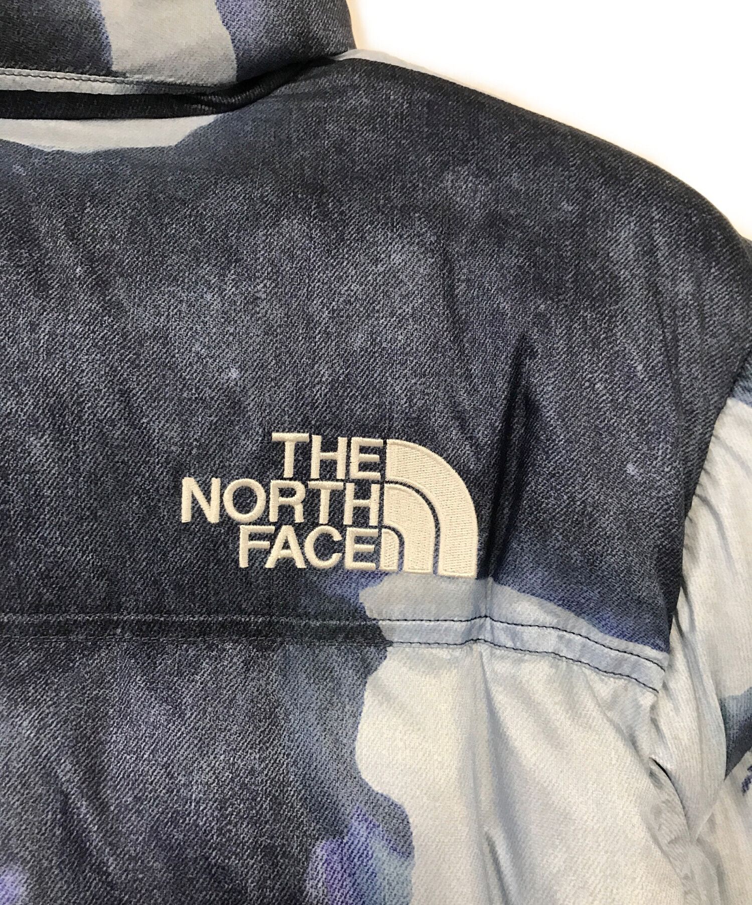 Supreme × The North Face Supreme x THE NORTH FACE Bleached Denim Print Nuptse Jacket Size US S / EU 44-46 / 1 - 4 Thumbnail