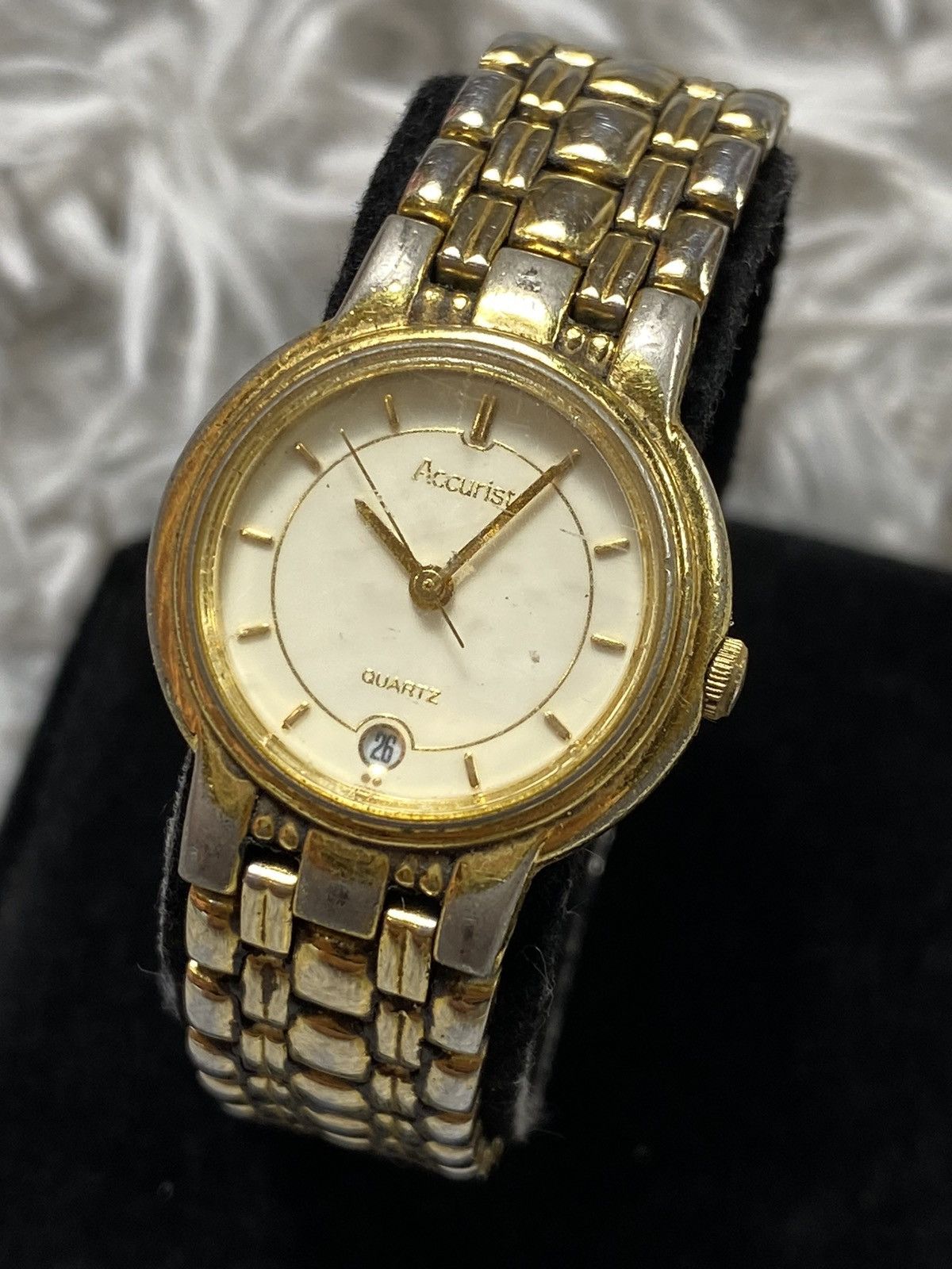 Japanese Brand × Vintage Accurist Gold-Tone Quartz Watch - Japanese Brand Size ONE SIZE - 3 Thumbnail
