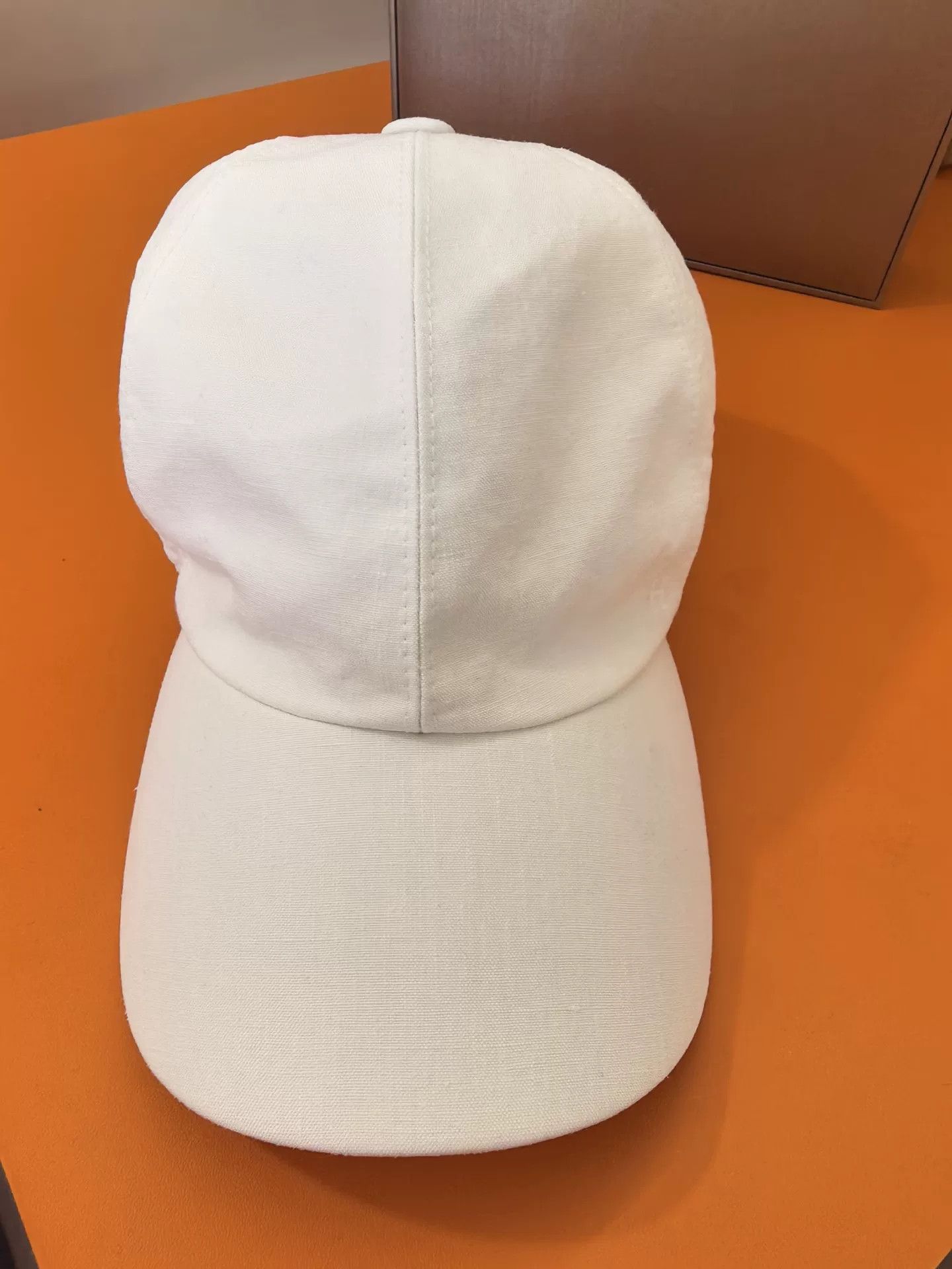 Hermes Hermes White Baseball Cap Size 60 Size ONE SIZE - 1 Thumbnail