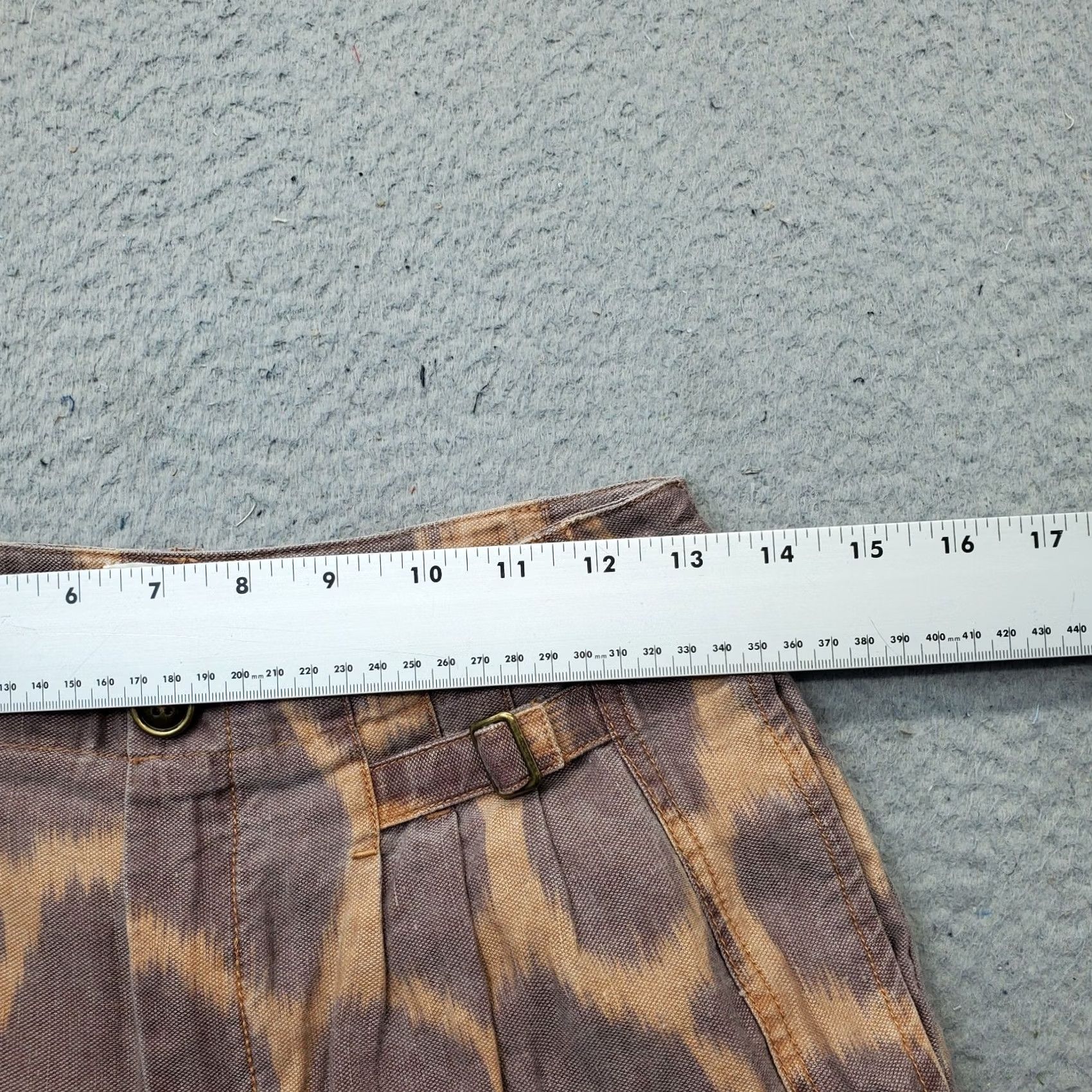 Anthropologie Anthropologie Joggers Pants Womens Size 0 Multi Leopard Print Ankle Zipper Regular Waist 26.5" Inseam 26.5" Size 25" / US 0 / IT 36 - 6 Thumbnail