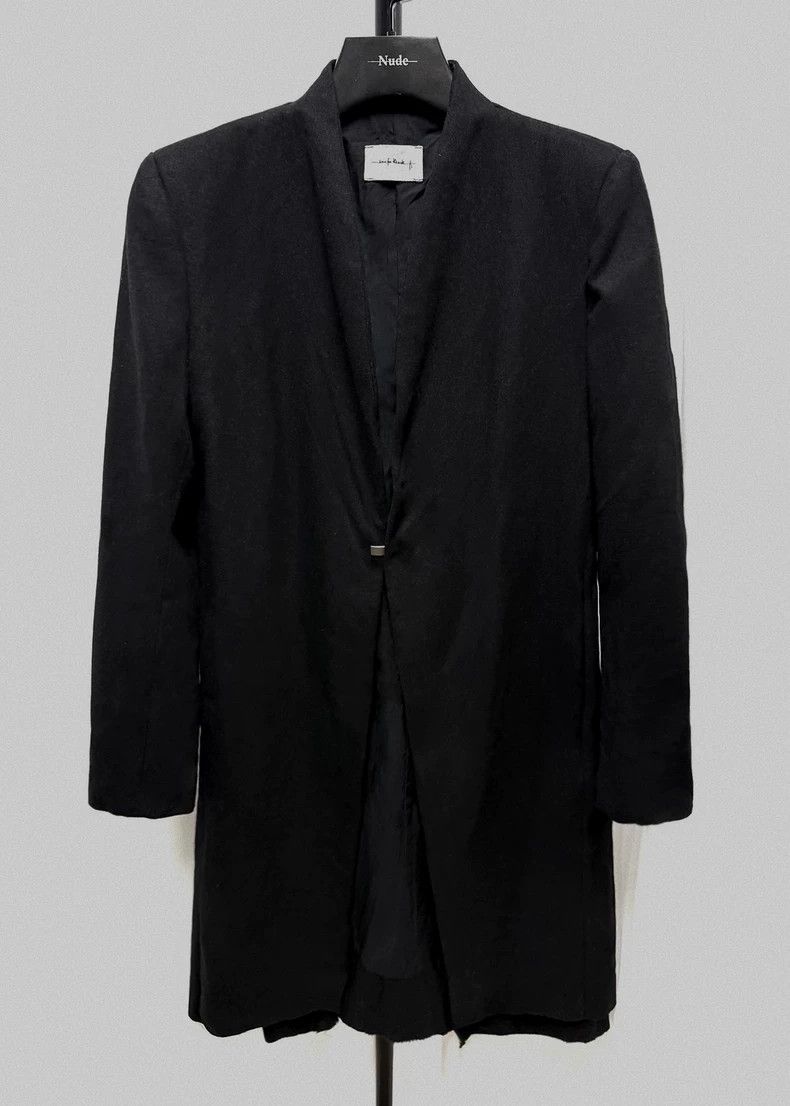 Song For The Mute Song For The Mute shoulder-padded wool swallowtail coat Size US M / EU 48-50 / 2 - 2 Thumbnail