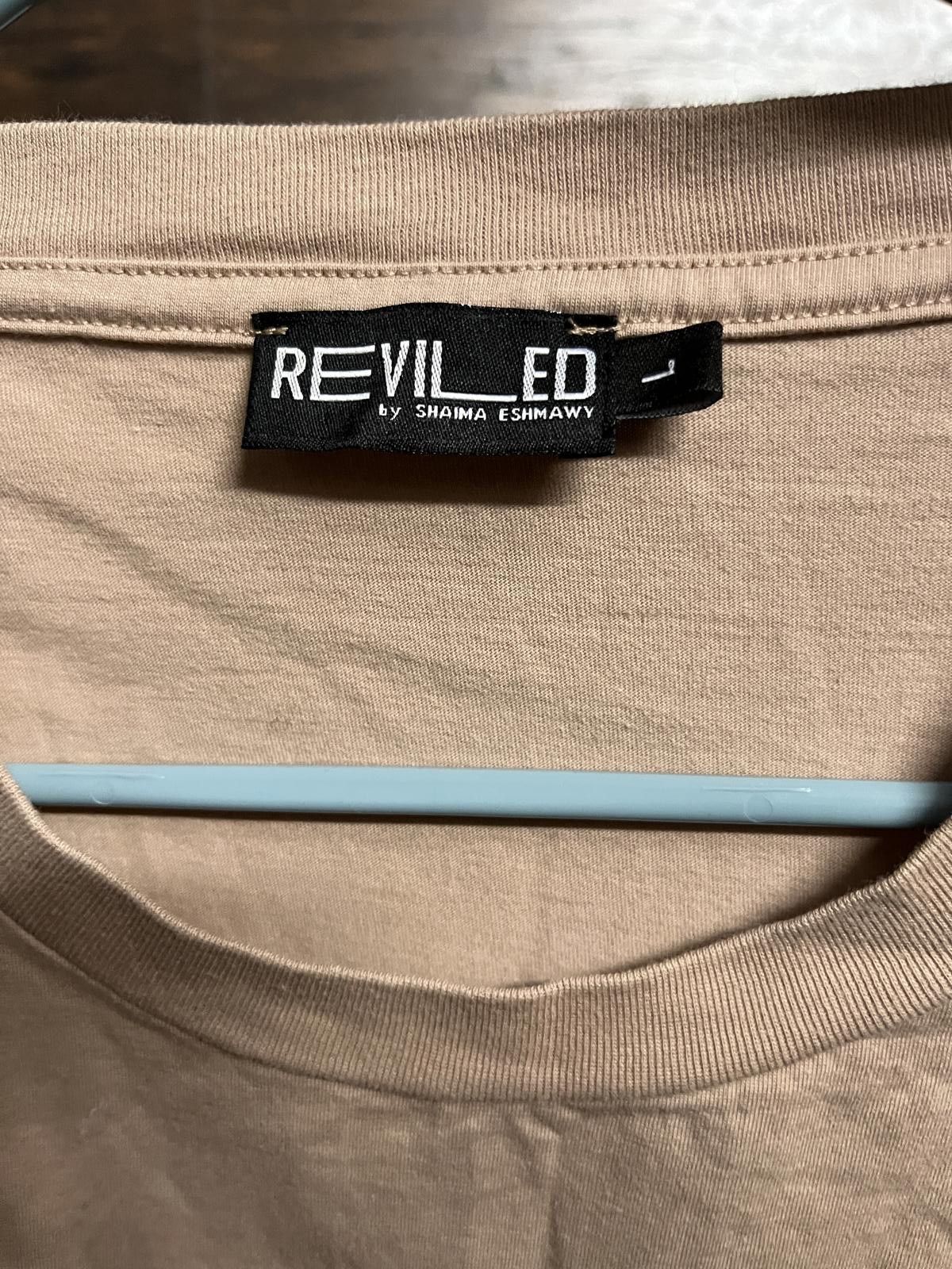 Designer T-shirt Reviled by Shaima Eshmawy Tee Vertical Stripe- L Size L / US 10 / IT 46 - 2 Thumbnail