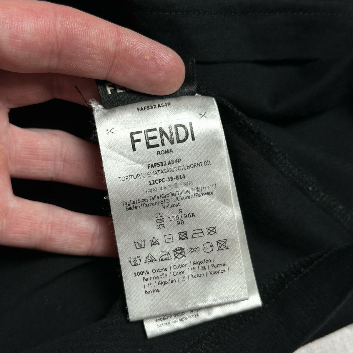Fendi Fendi Big Logo Logo T-Shirt Size S Size US S / EU 44-46 / 1 - 5 Thumbnail