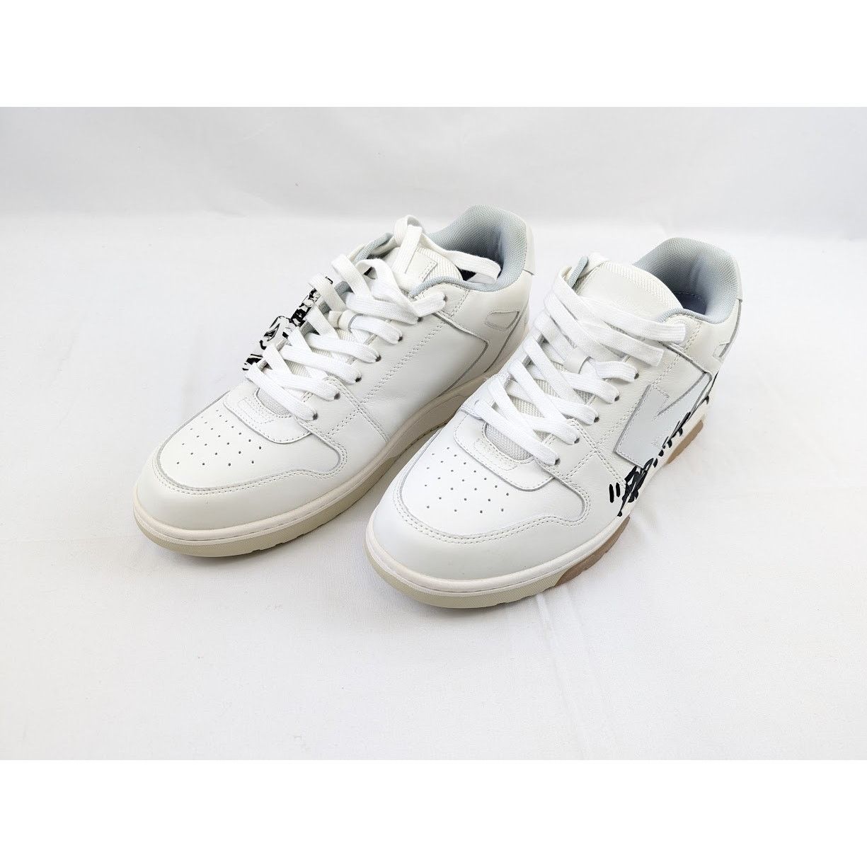Off-White o1rshd1 Out Of Office Calf Low-Top Sneakers in White Size US 11 / EU 44 - 18 Thumbnail