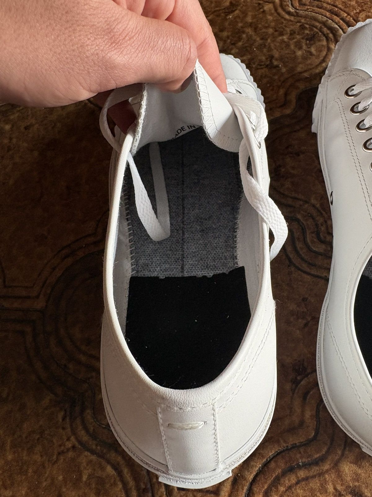 Maison Margiela Maison margiela leather tabi sneakers Size US 8.5 / EU 41-42 - 12 Thumbnail