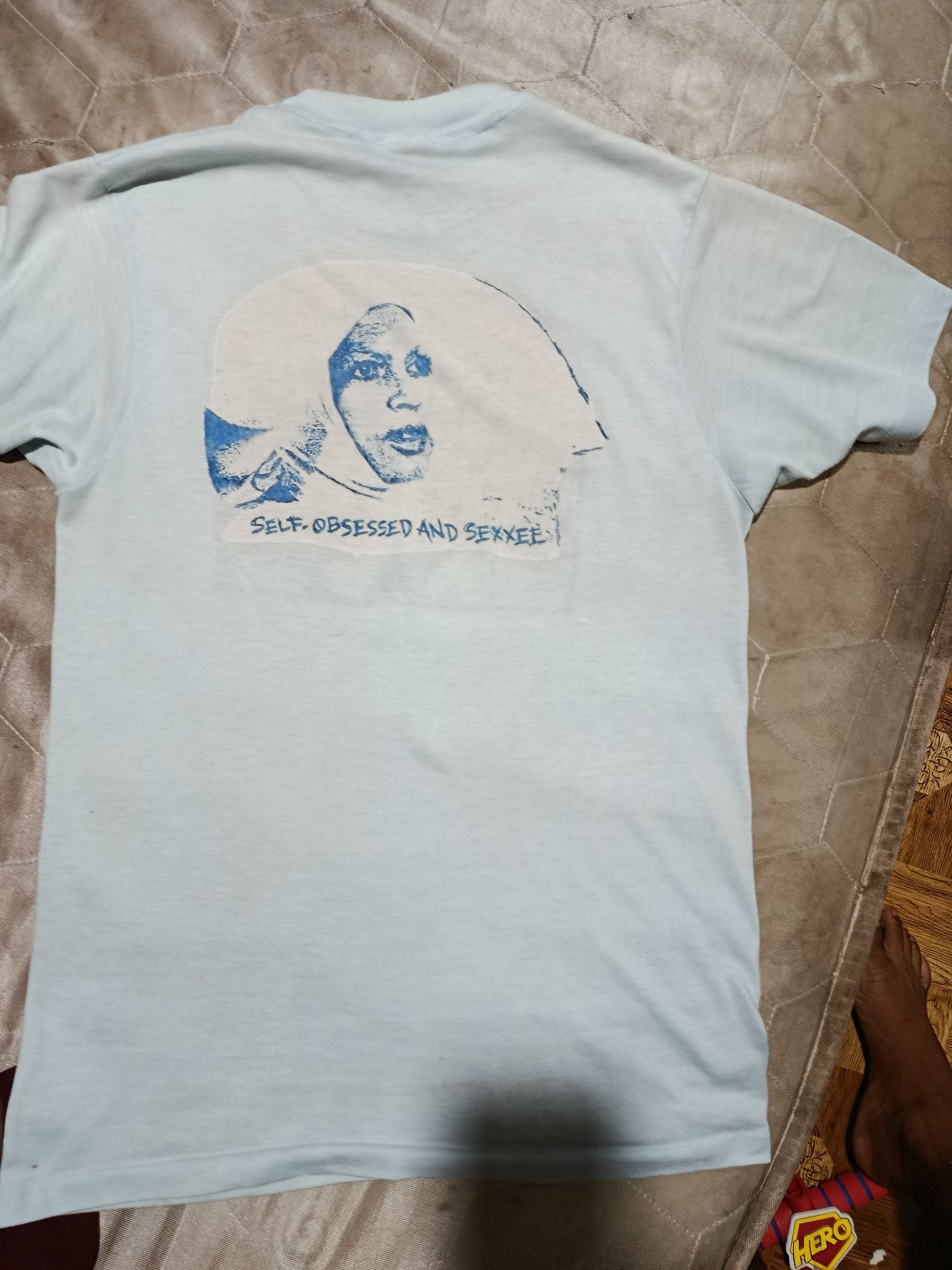 Hanes vintage band tshirt Size US M / EU 48-50 / 2 - 5 Thumbnail