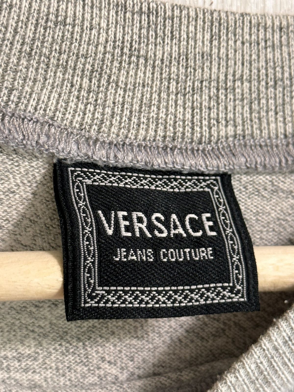 Versace Versace Jeans Couture Vintage tee t-shirt center logo Size US L / EU 52-54 / 3 - 9 Thumbnail