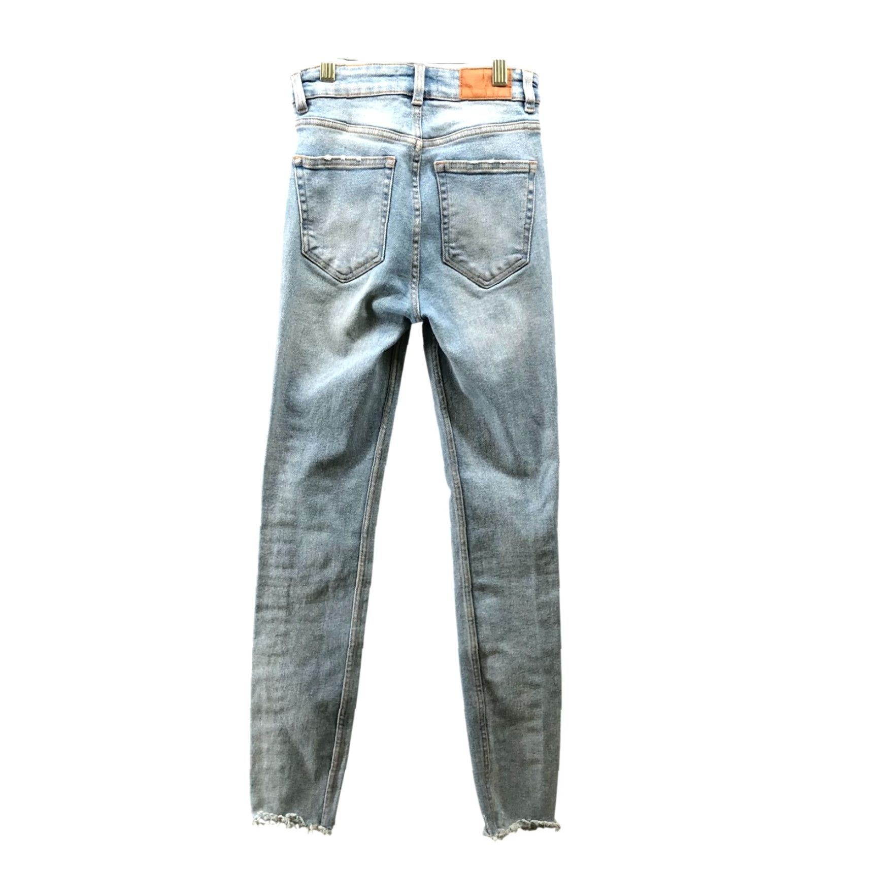 Zara VINTAGE Zara High Rise Skinny Jeans Womens Size 2 Blue Light Wash Frayed Hem Stretch Denim Size 26" / US 2 / IT 38 - 2 Thumbnail