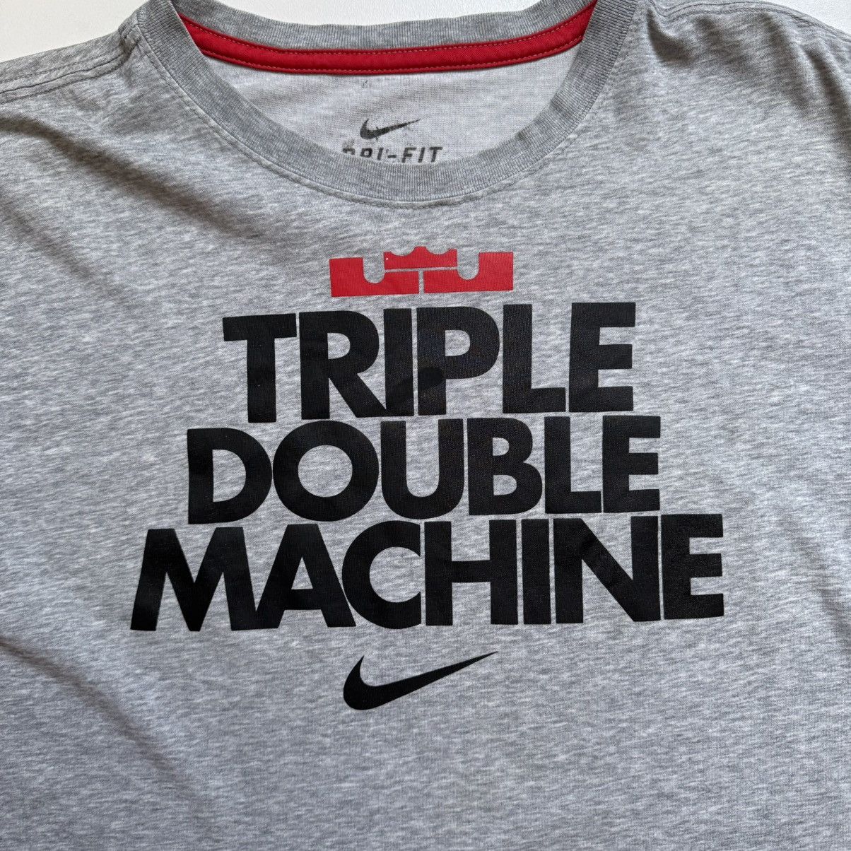 Nike Nike King James Triple Double Machine Tee Size US L / EU 52-54 / 3 - 4 Thumbnail