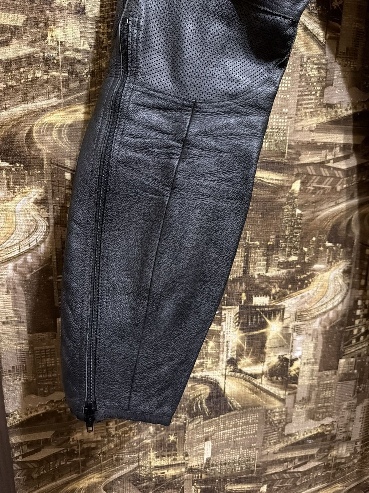 Dainese Dainese Delta 4 Leather Motorcycle Motobike Pants Men's XL Size US 34 / EU 50 - 13 Thumbnail