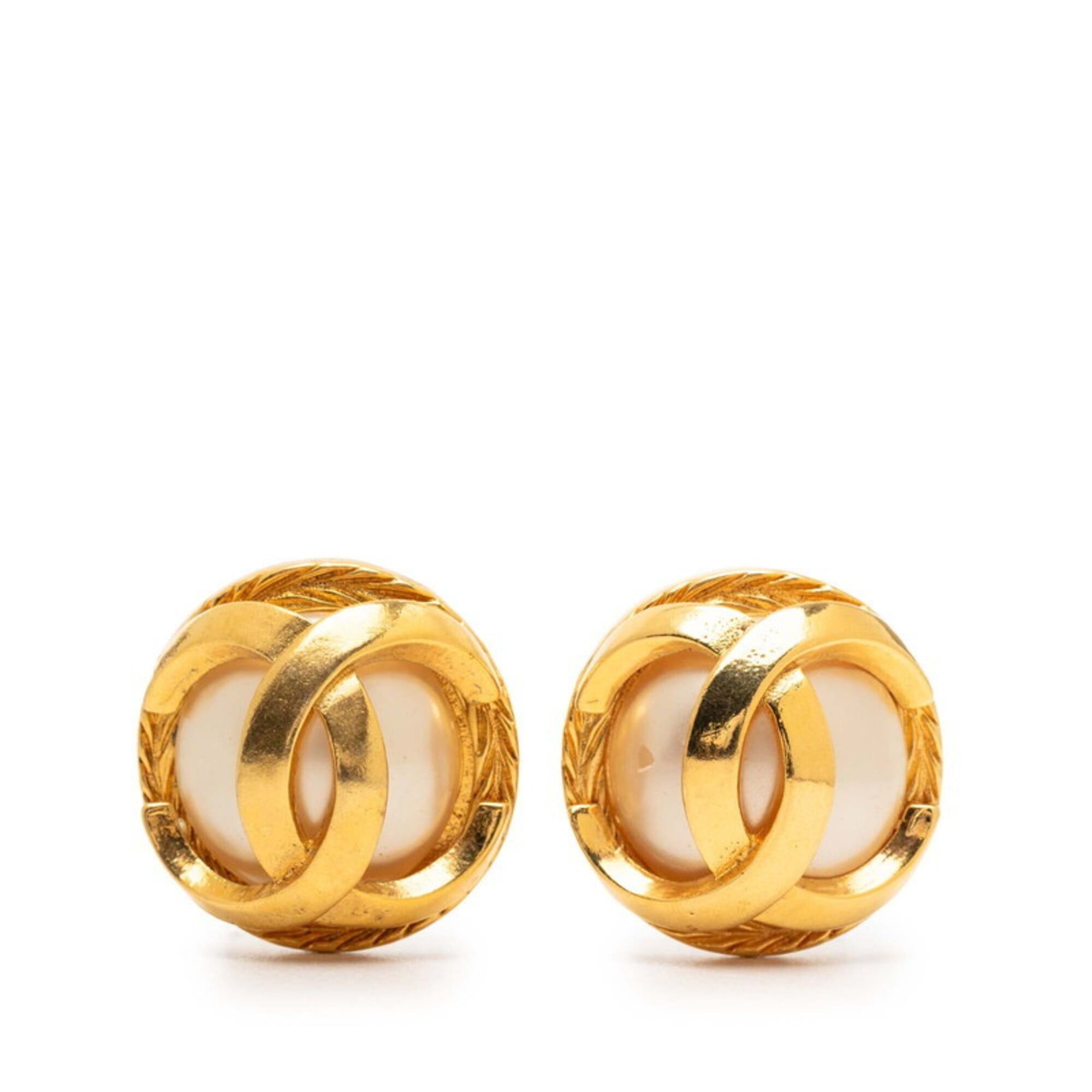 Chanel Chanel Coco Mark Vintage Round Pearl Earrings, Gold and White Plated, Faux Pearl, Women's CHANEL Size ONE SIZE - 1 Thumbnail