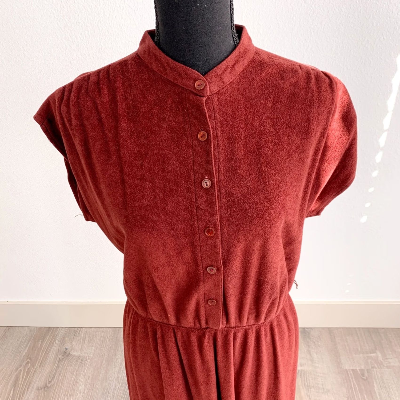 Velour VINTAGE 70s Rust Velour Cap Sleeve Dress Twee Mandarin Collar Fit Flare Sheath M/L Red Womens Size M / US 6-8 / IT 42-44 - 2 Thumbnail