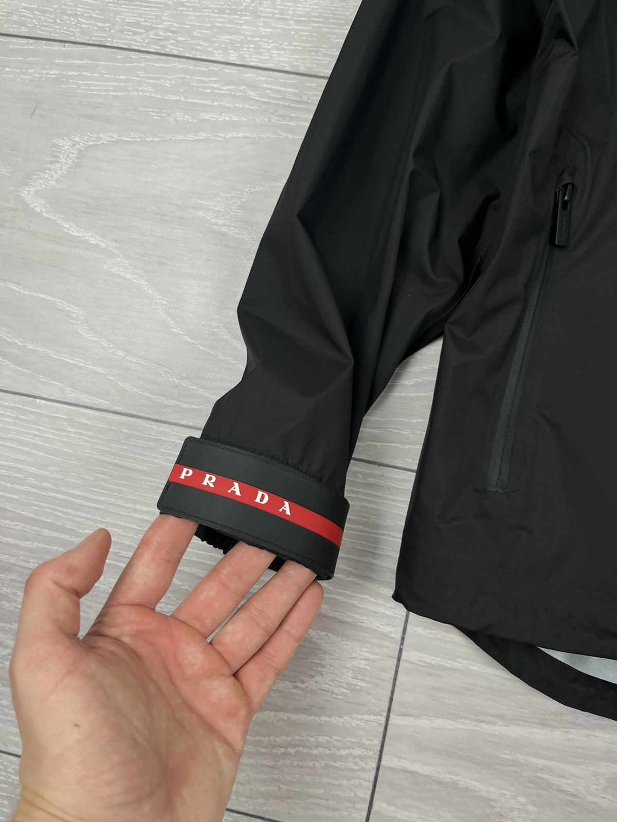 Prada Prada Linea Rossa Black Red Tab Ski Jacket Womens XS Size XS / US 0-2 / IT 36-38 - 8 Thumbnail