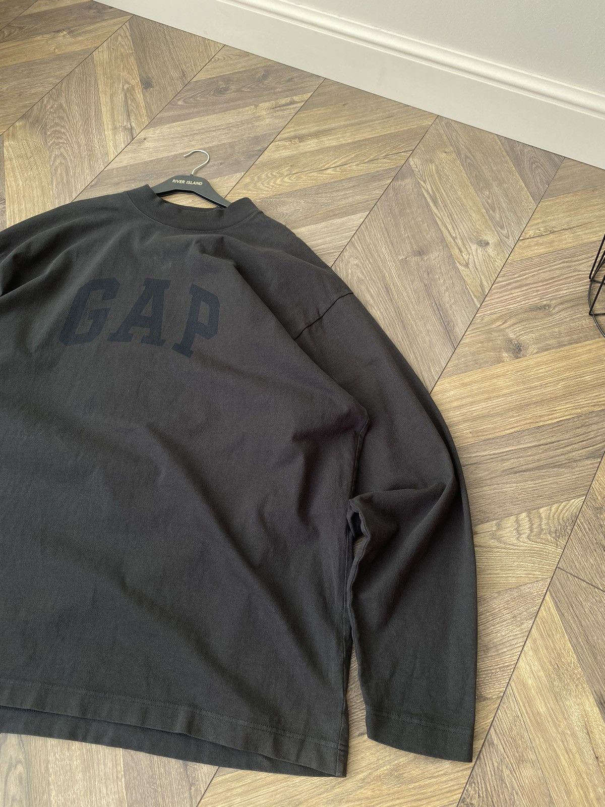 Balenciaga × Designer × Gap Yeezy × Gap × Balenciaga Dove long sleeve shirt Size US XL / EU 56 / 4 - 9 Thumbnail