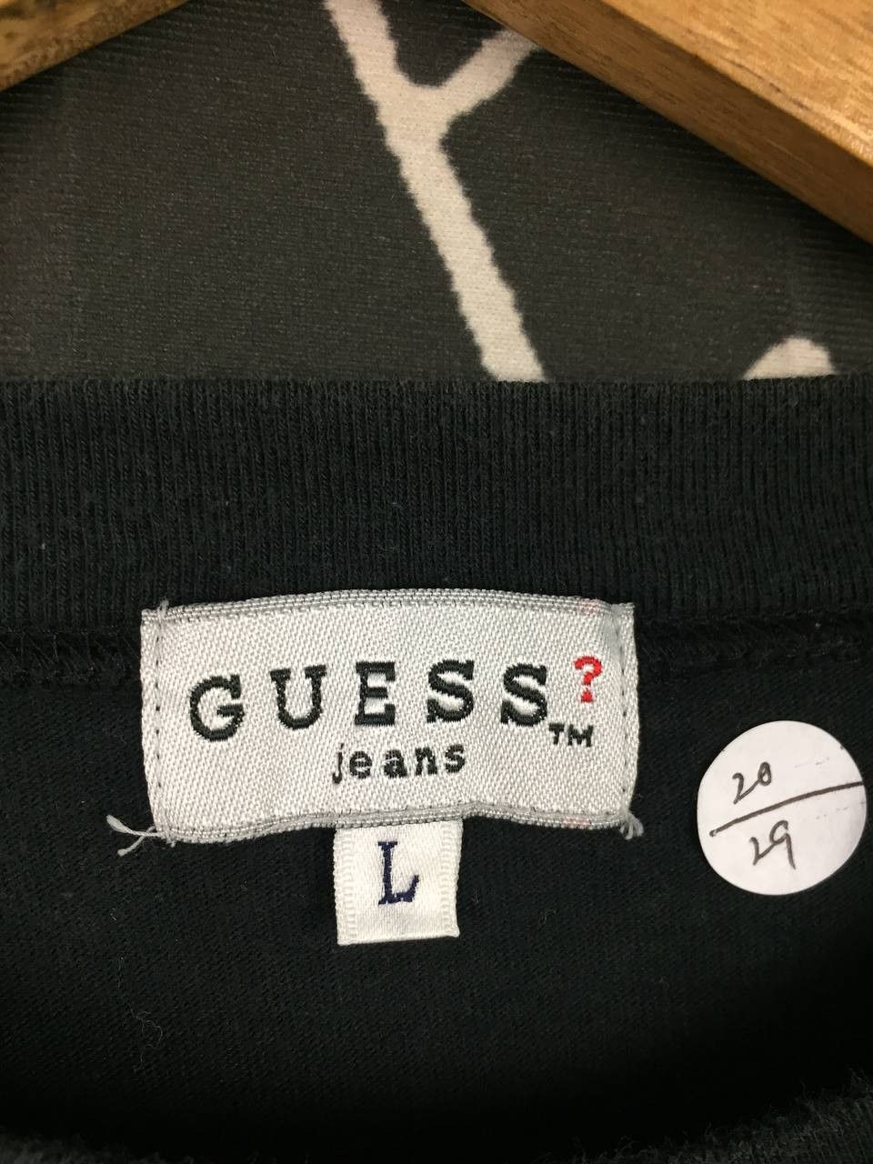 Guess Vtg Guess Jeans Classic Script Logo Streetwear Tee Size US M / EU 48-50 / 2 - 12 Thumbnail