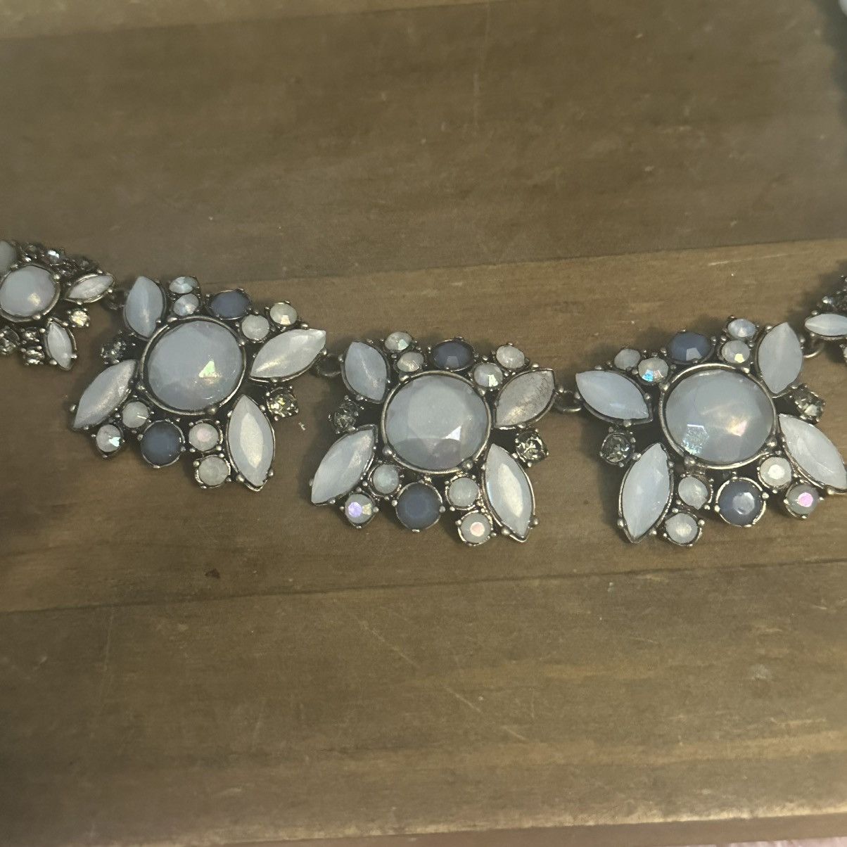 Ann Taylor Vintage Ann Taylor floral gemstone pearl statement necklace Size ONE SIZE - 4 Thumbnail