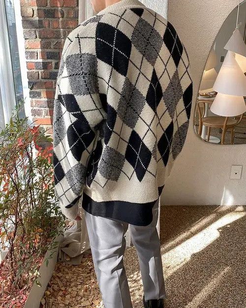 VIBE Argyle Graphic Knit Cardigan Sweater Size US L / EU 52-54 / 3 - 6 Thumbnail
