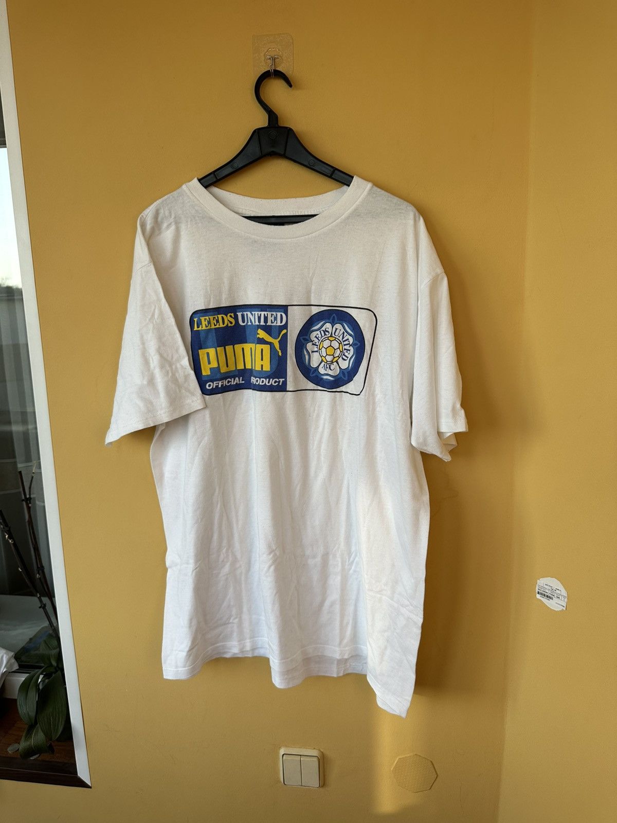 Puma Puma Rare Leeds United Vintage 90s Training T Shirt size L Size US L / EU 52-54 / 3 - 1 Thumbnail