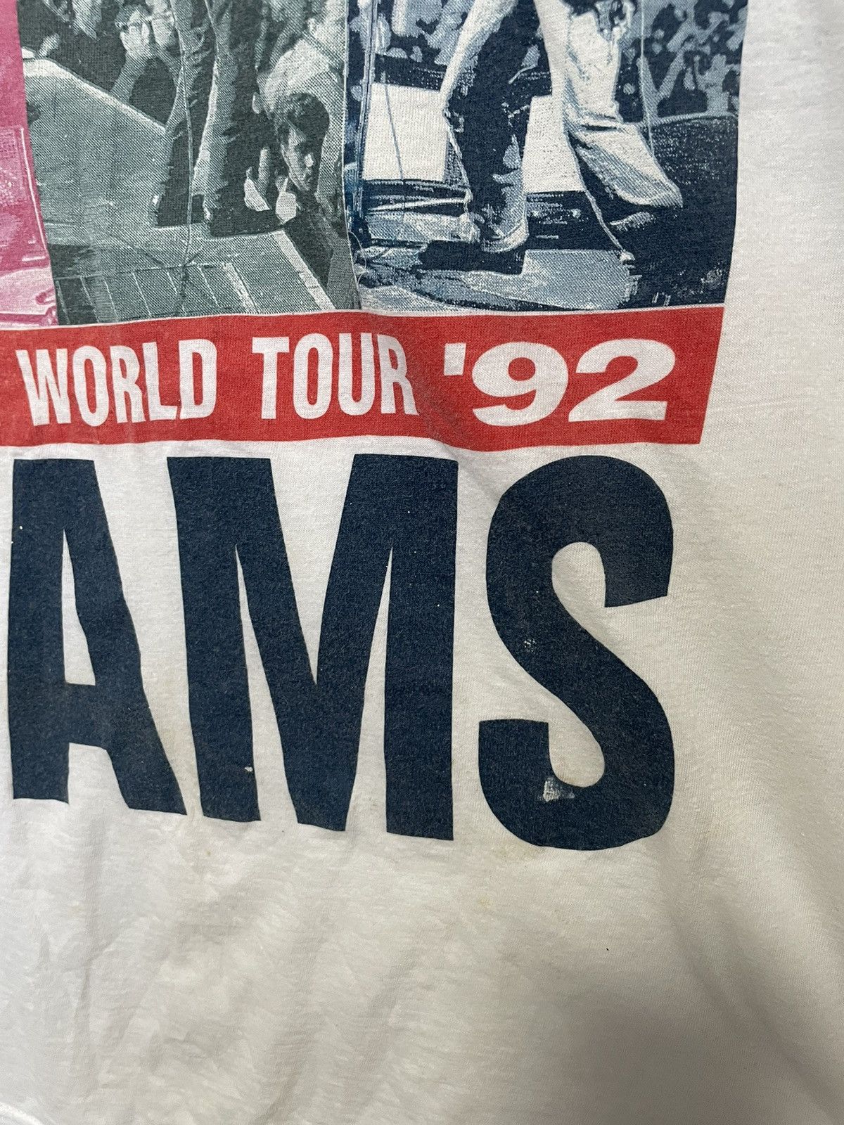 Band Tees × Vintage 1992 Bryan Adam’s Waking Up The World Tour Tee Vintage Shirt Size US XL / EU 56 / 4 - 7 Thumbnail