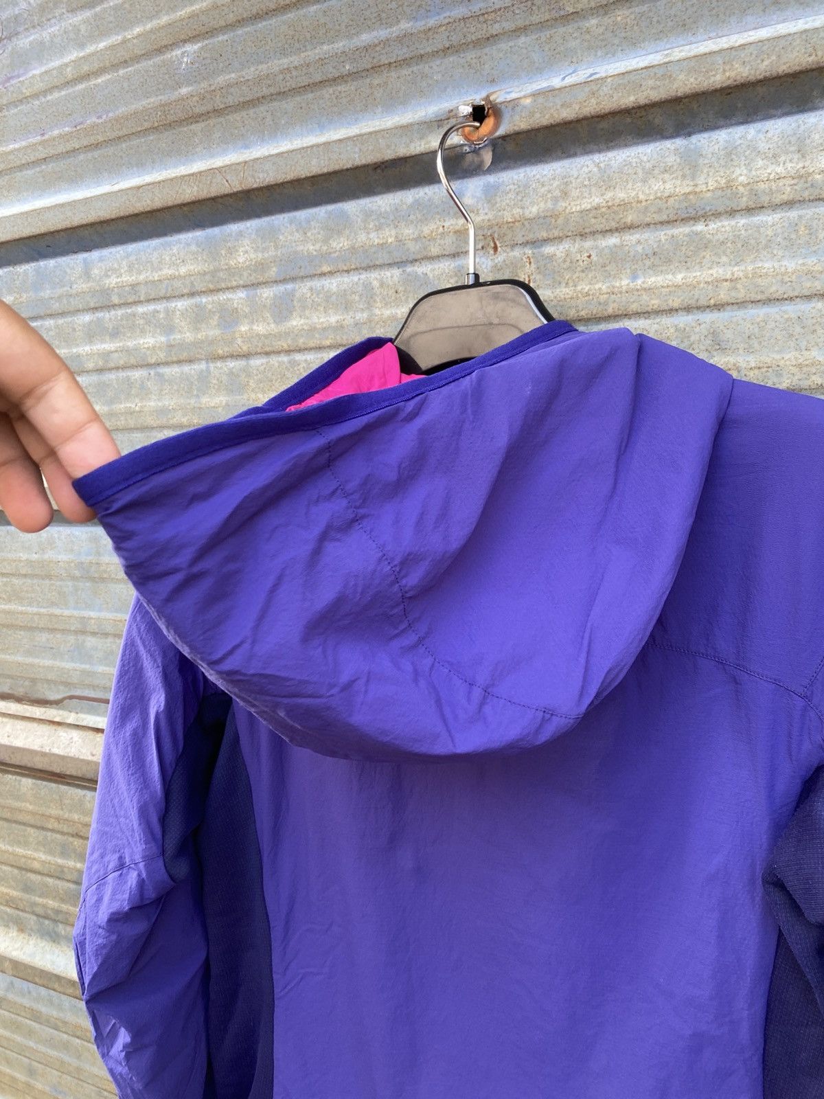 Arc'teryx Arcteryx Atom LT Hoody Purple Jacket Size S / US 4 / IT 40 - 8 Thumbnail